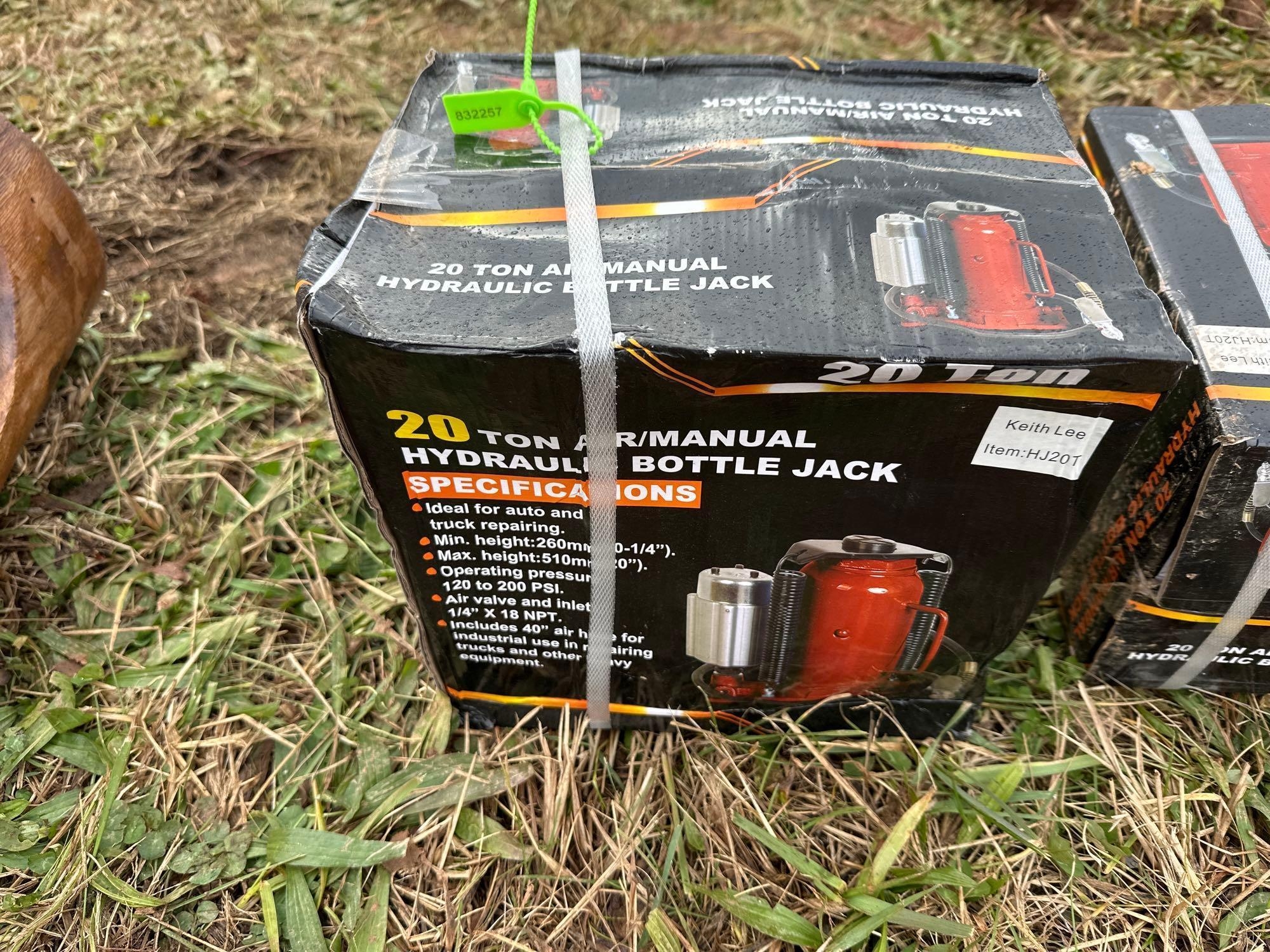 New/Unused 20 Ton Hydraulic Jack (A57454)