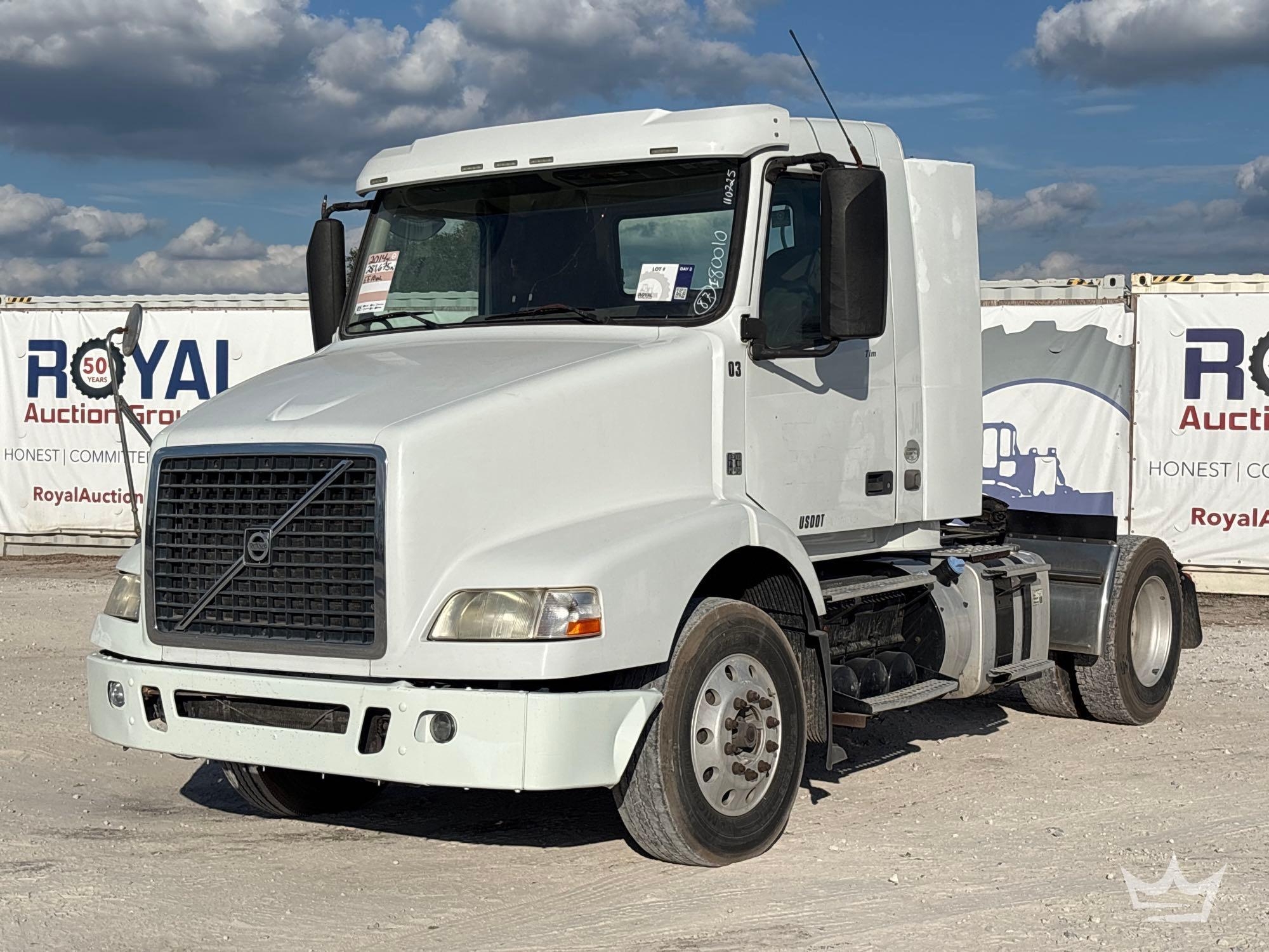 2014 Volvo NVM S/A Day Cab Truck Tractor (A55852)