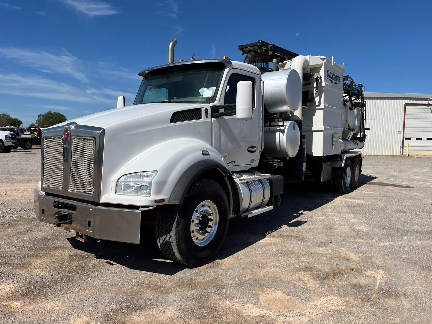 2019 KENWORTH T880 HYDROVAC (A53843)