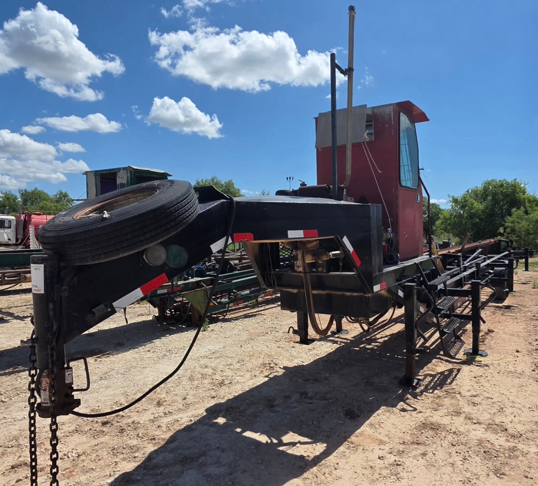 2003 SHOPMADE GOOSENECK CASING DRILL PIPE HANDLER TRL (A55745)