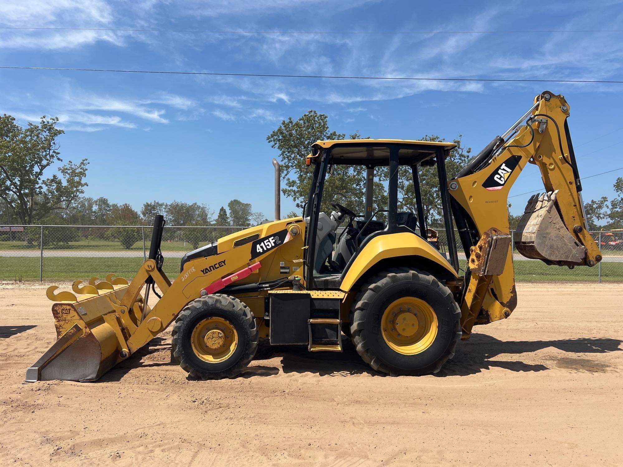 2015 CATERPILLAR 415F2 BACKHOE (A51246)