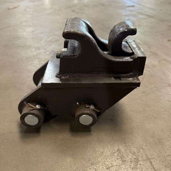 Mini-Excavator Quick Coupler (New/Unused) (A59225)