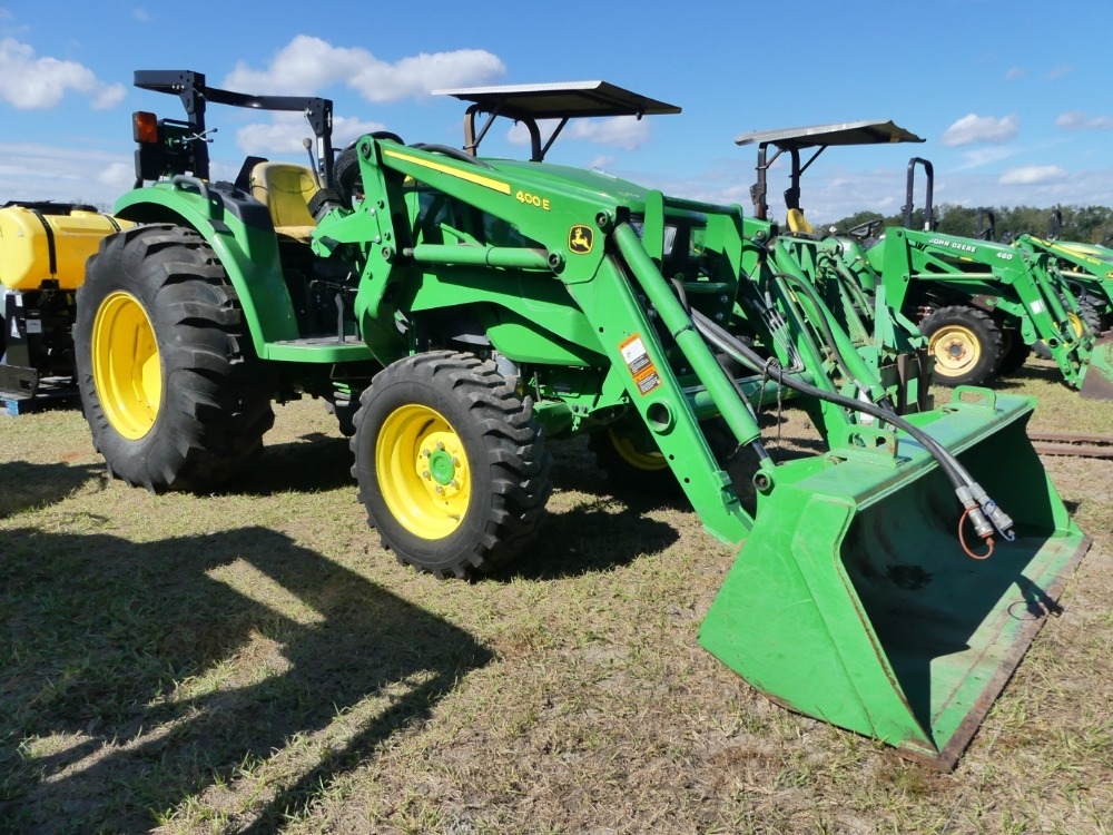 2018 John Deere 4052M (A53317)