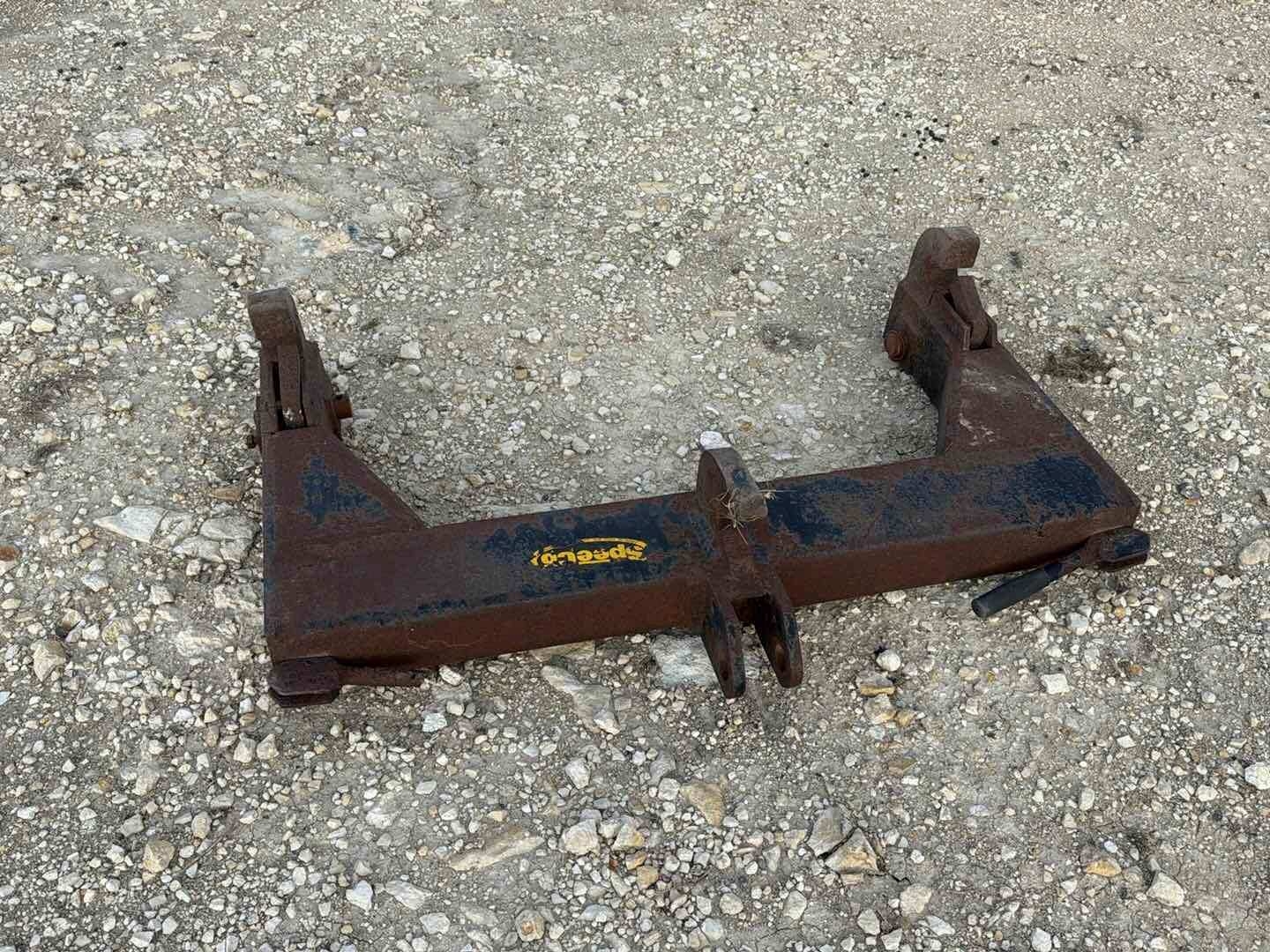 THREE POINT ATTACHMENT (A58214)