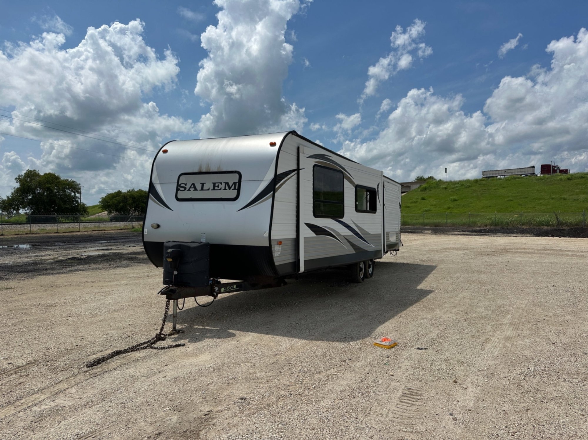 2014 FORREST RIVER SALEM TRAVEL TRAILER (A55745)