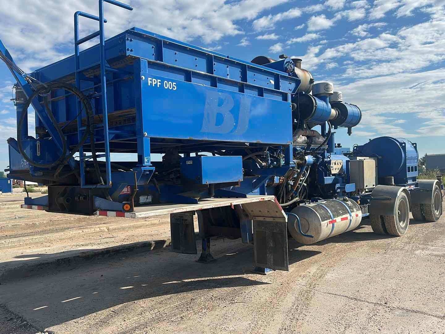 2011 EDMONTON TRAILER MFG FRAC PUMP (A53843)