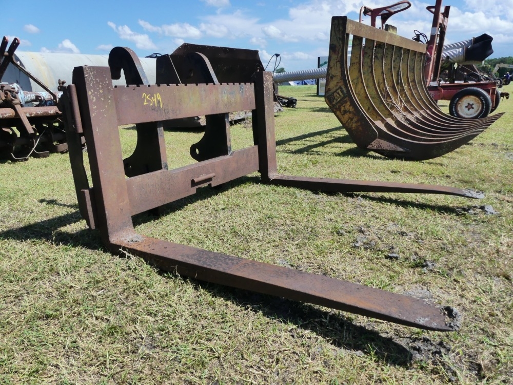 Q.A Loader Forks (A50121)
