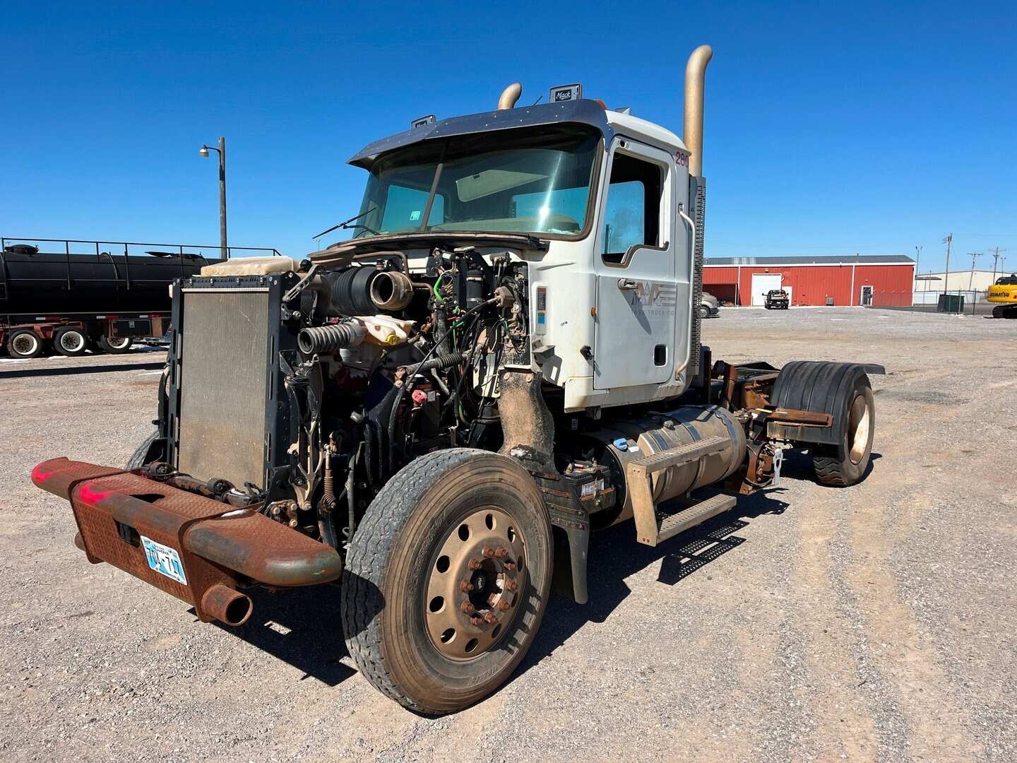 2012 MACK CHU613 (INOPERABLE) (A50854)