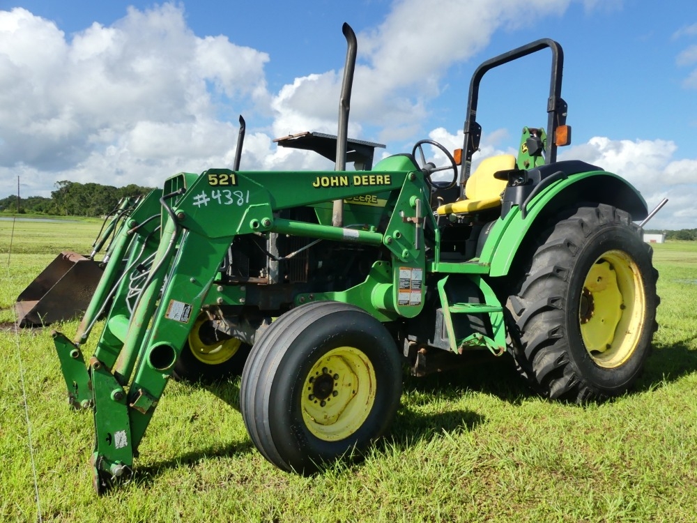 2002 John Deere 5220 (A50120)