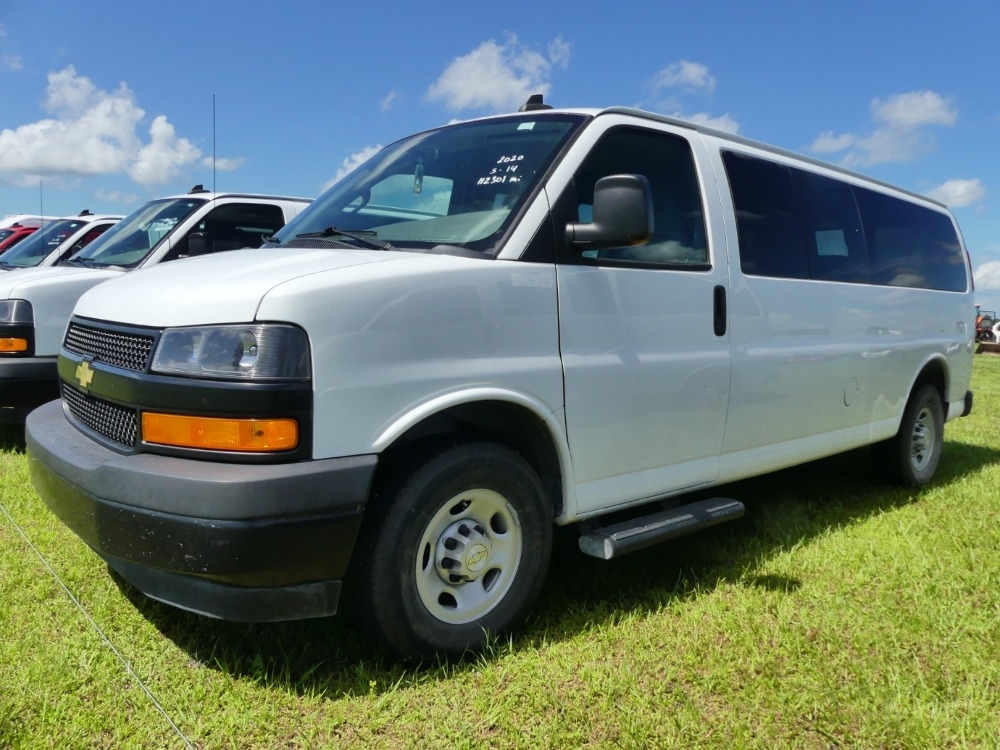 2020 Chevrolet Express (A50120)