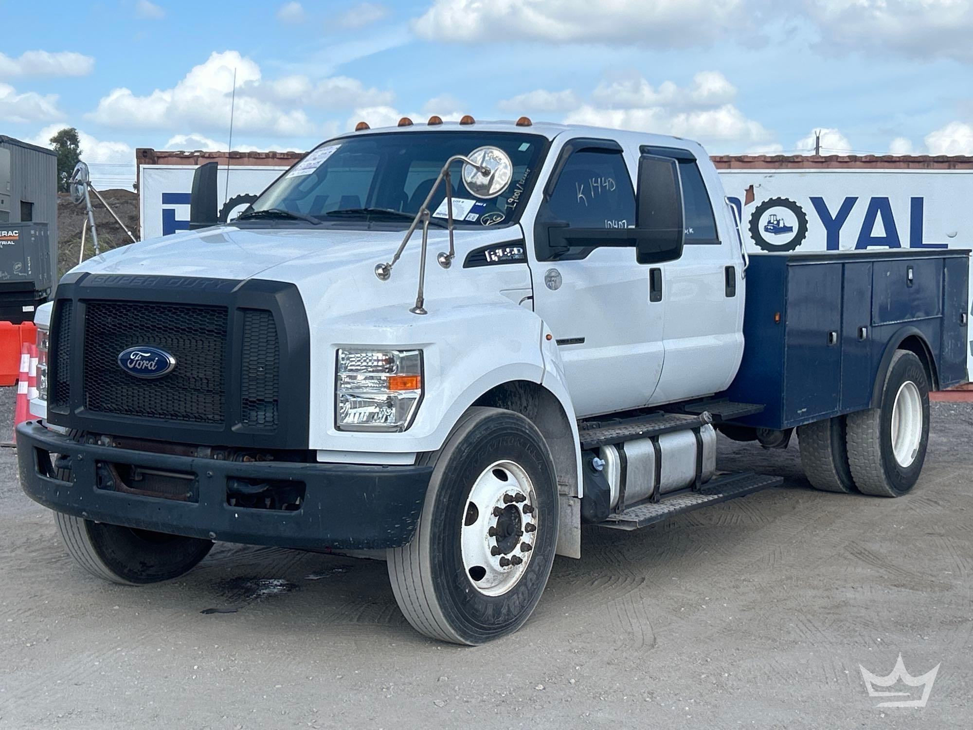 2017 Ford F-650 Service Truck (A59230)