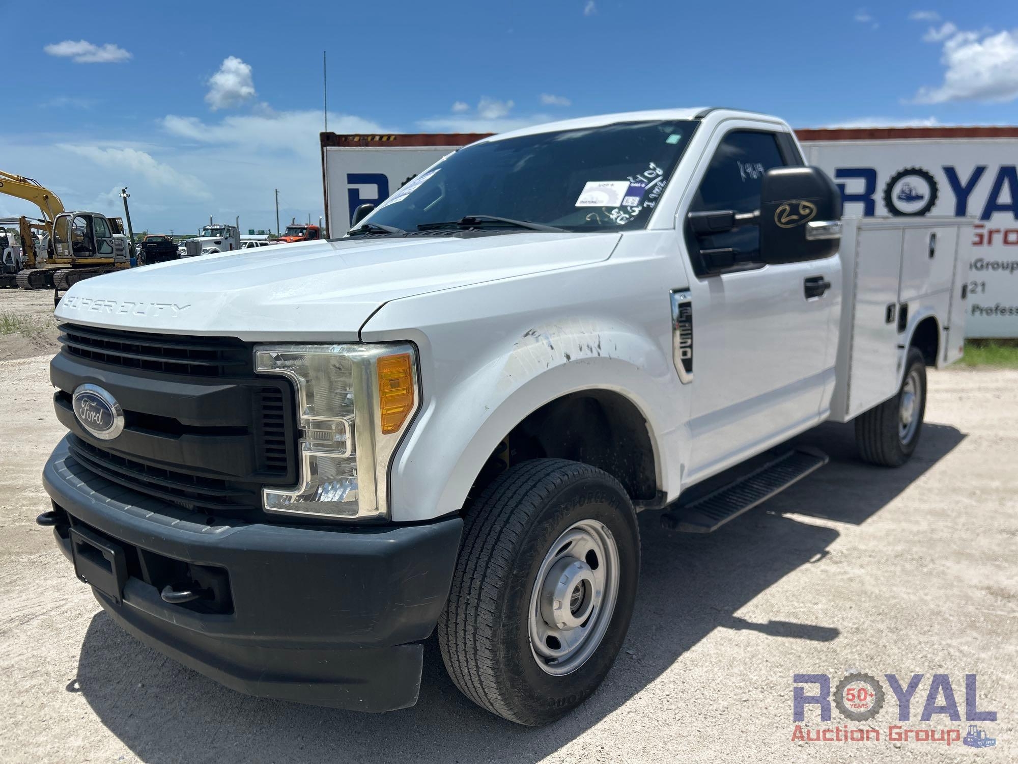 2017 Ford F-250 4x4 Knapheide Service Truck (A50323)