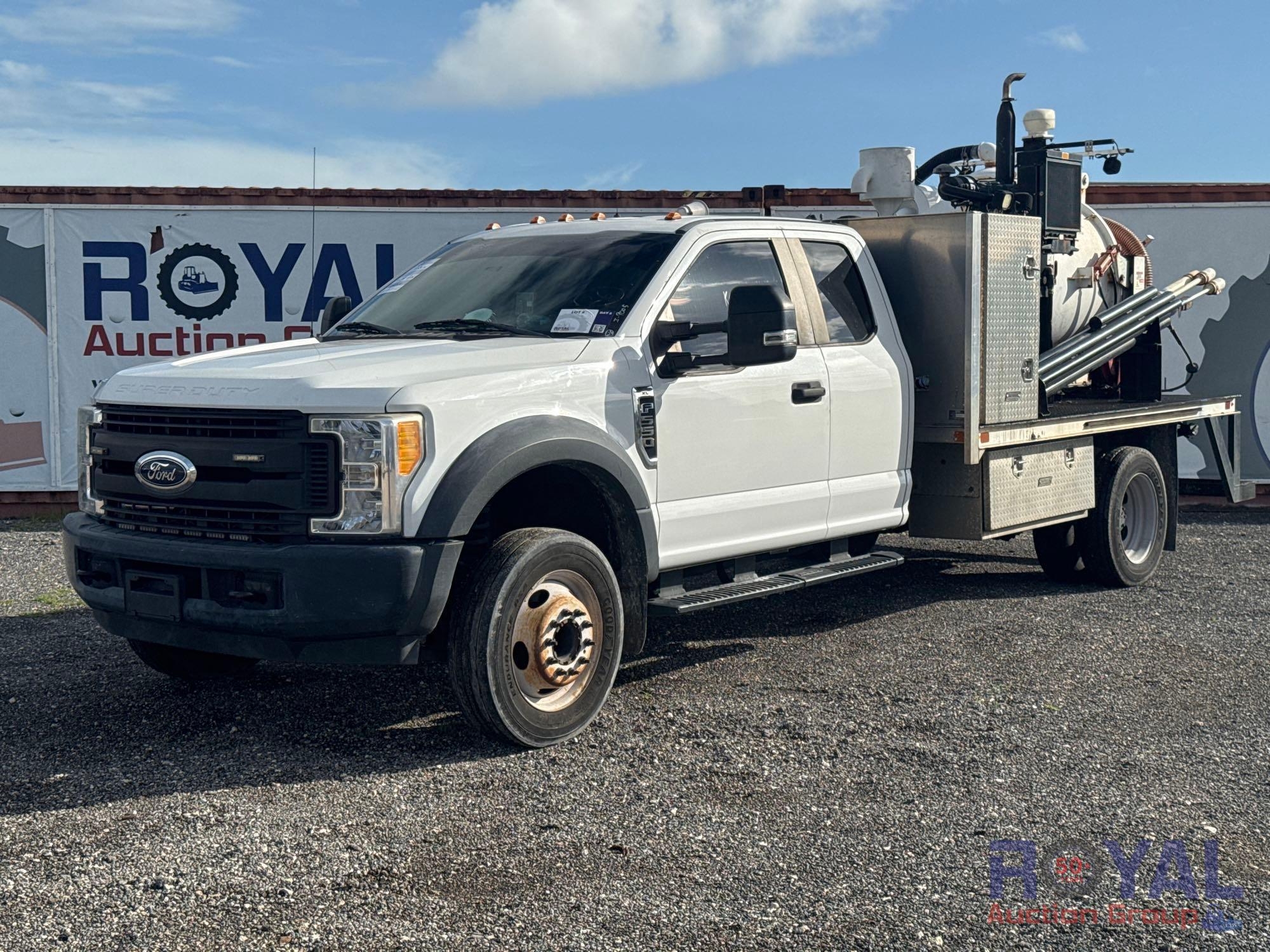 2017 Ford F550 (A50323)