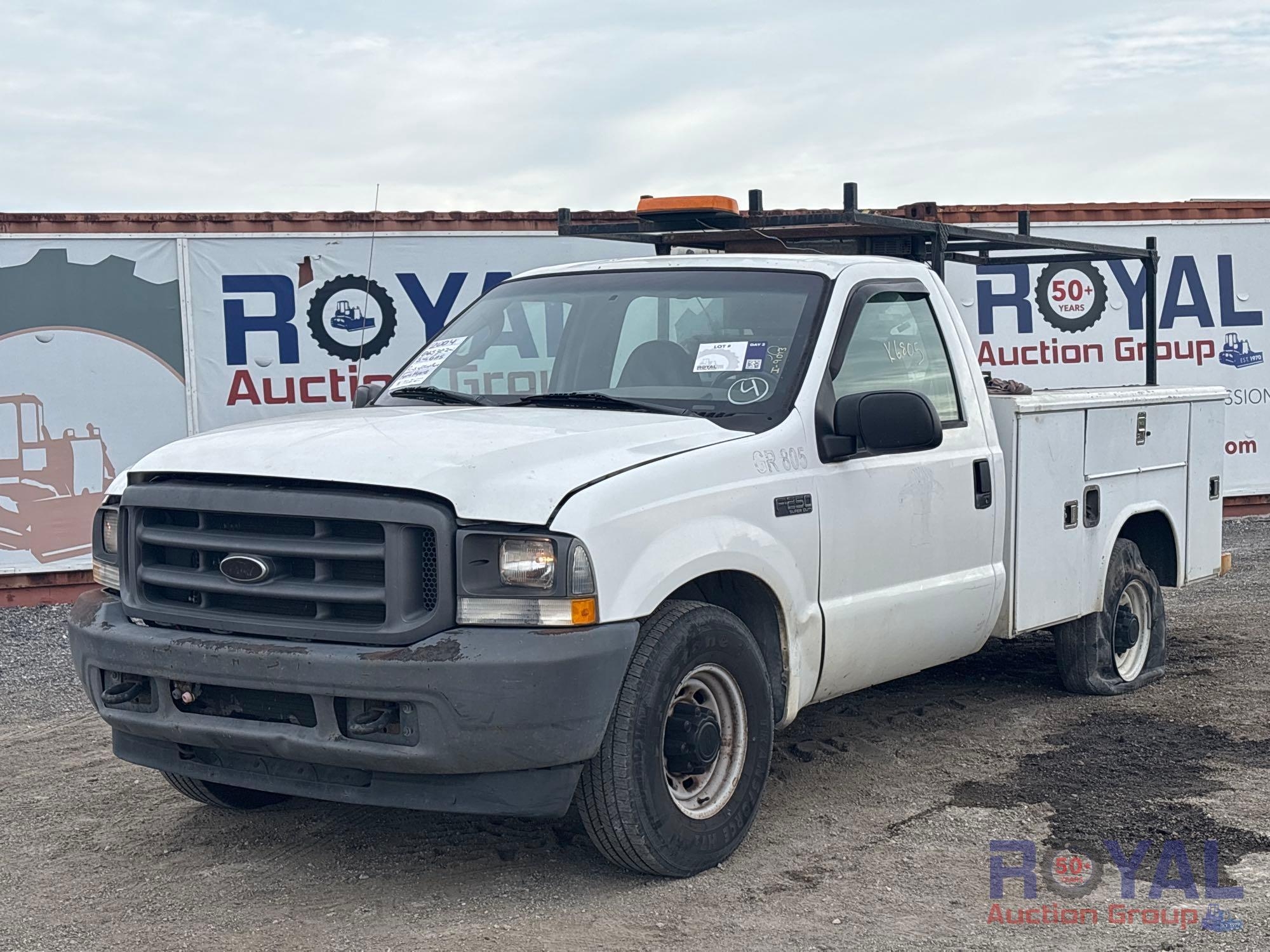 2004 Ford F-250 Liftmoore 2,700 LB 1 Ton Crane Service Truck (A55788)