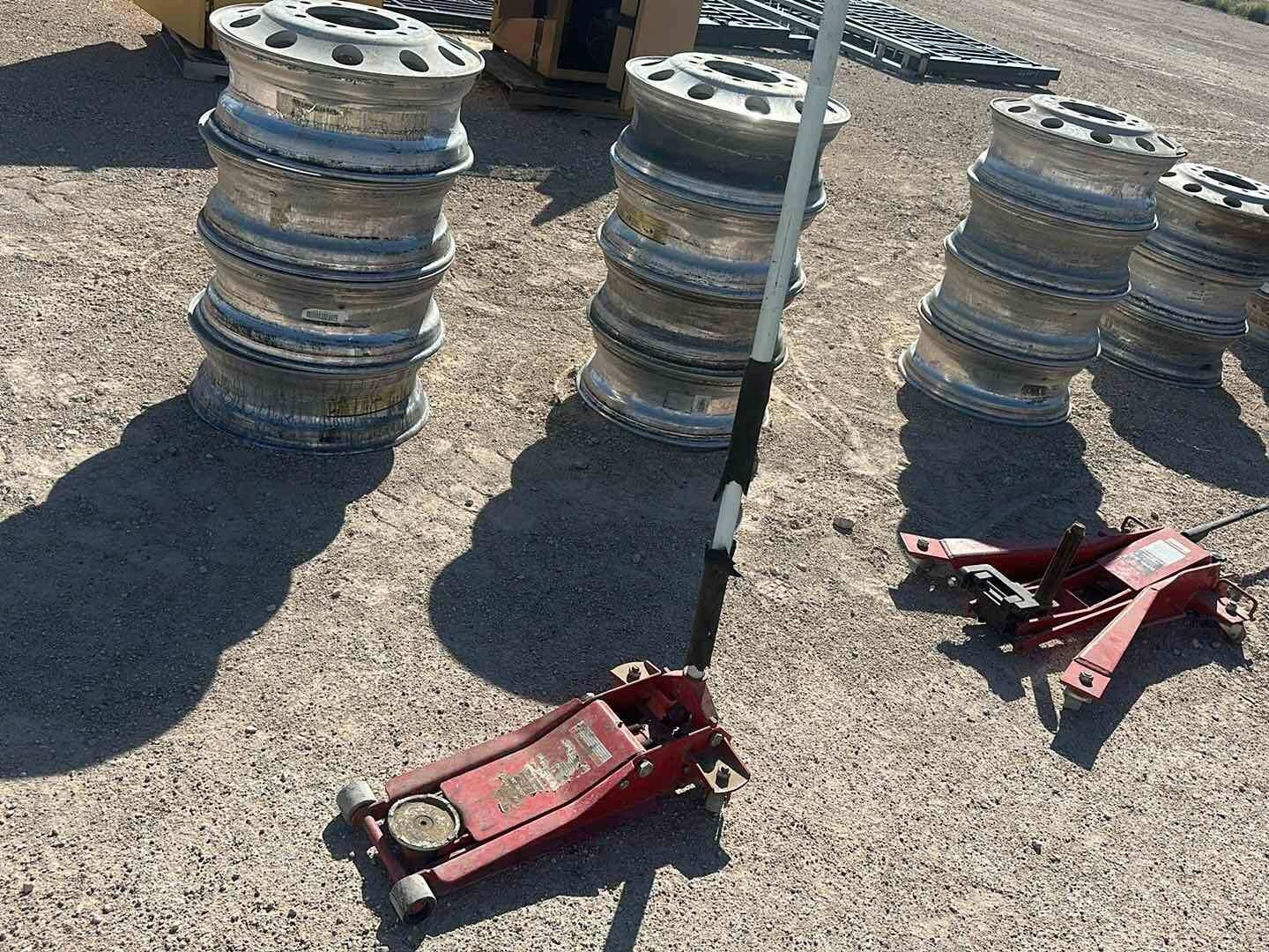FLOOR JACK (A53843)