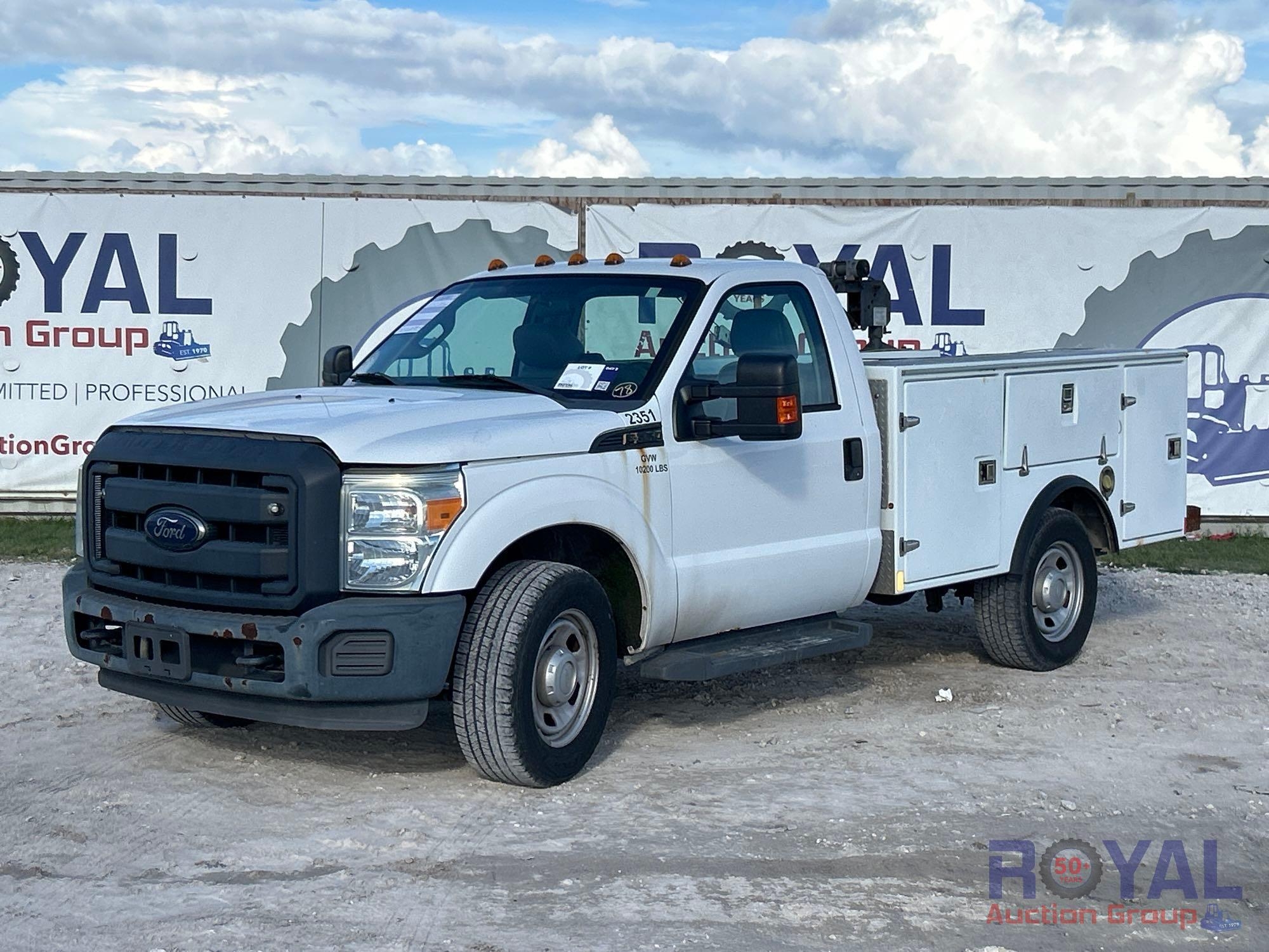2014 Ford F-350 Western Mule 2,000 LB Crane Service Truck (A51692)