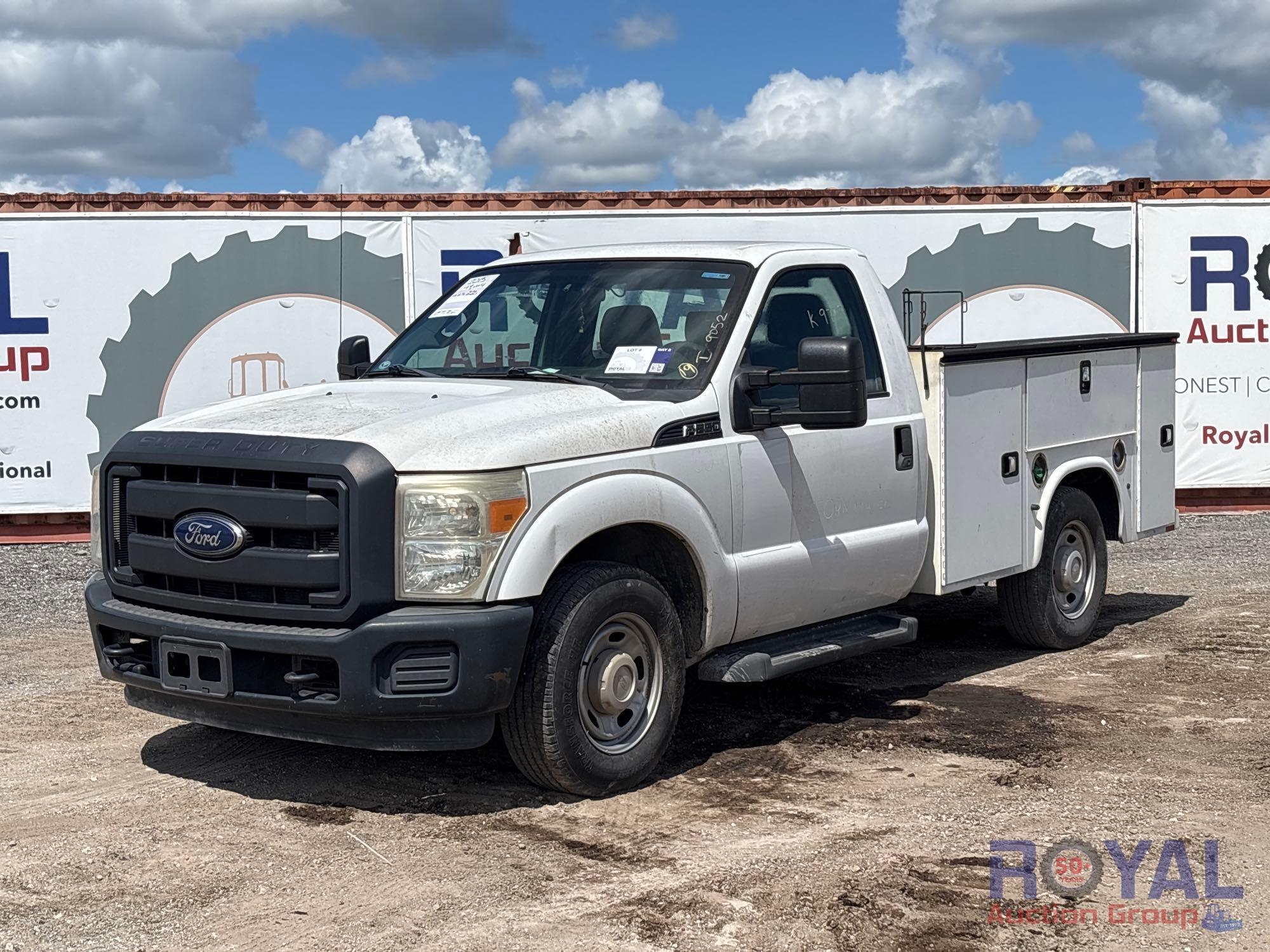 2015 Ford F-250 Service Truck (A53422)
