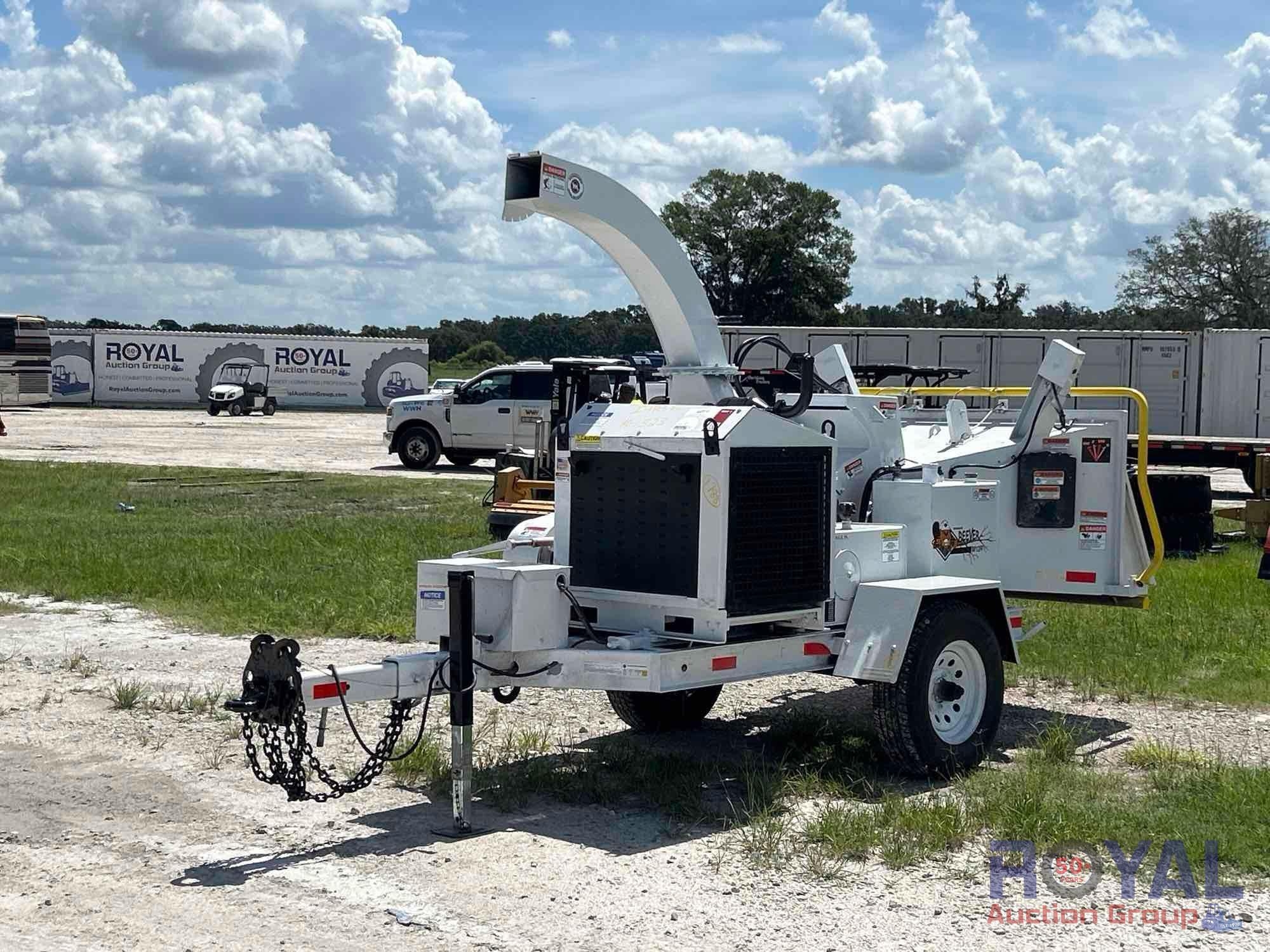 2017 E-Z Beever M12R Towable Brush Chipper (A51691)