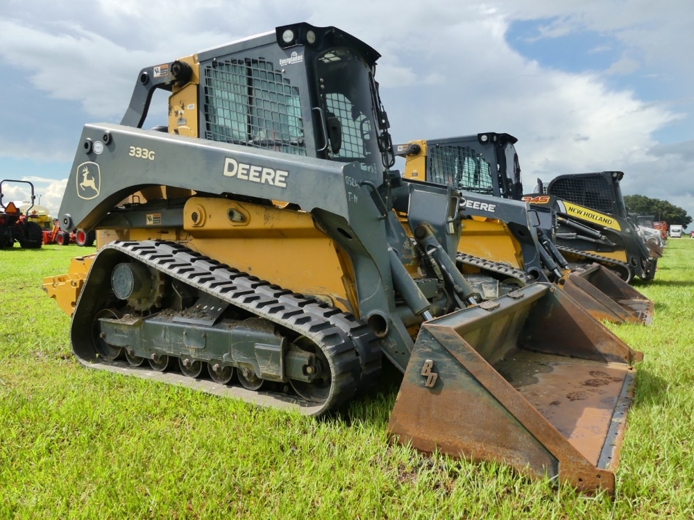 2023 Deere 333G (A50120)