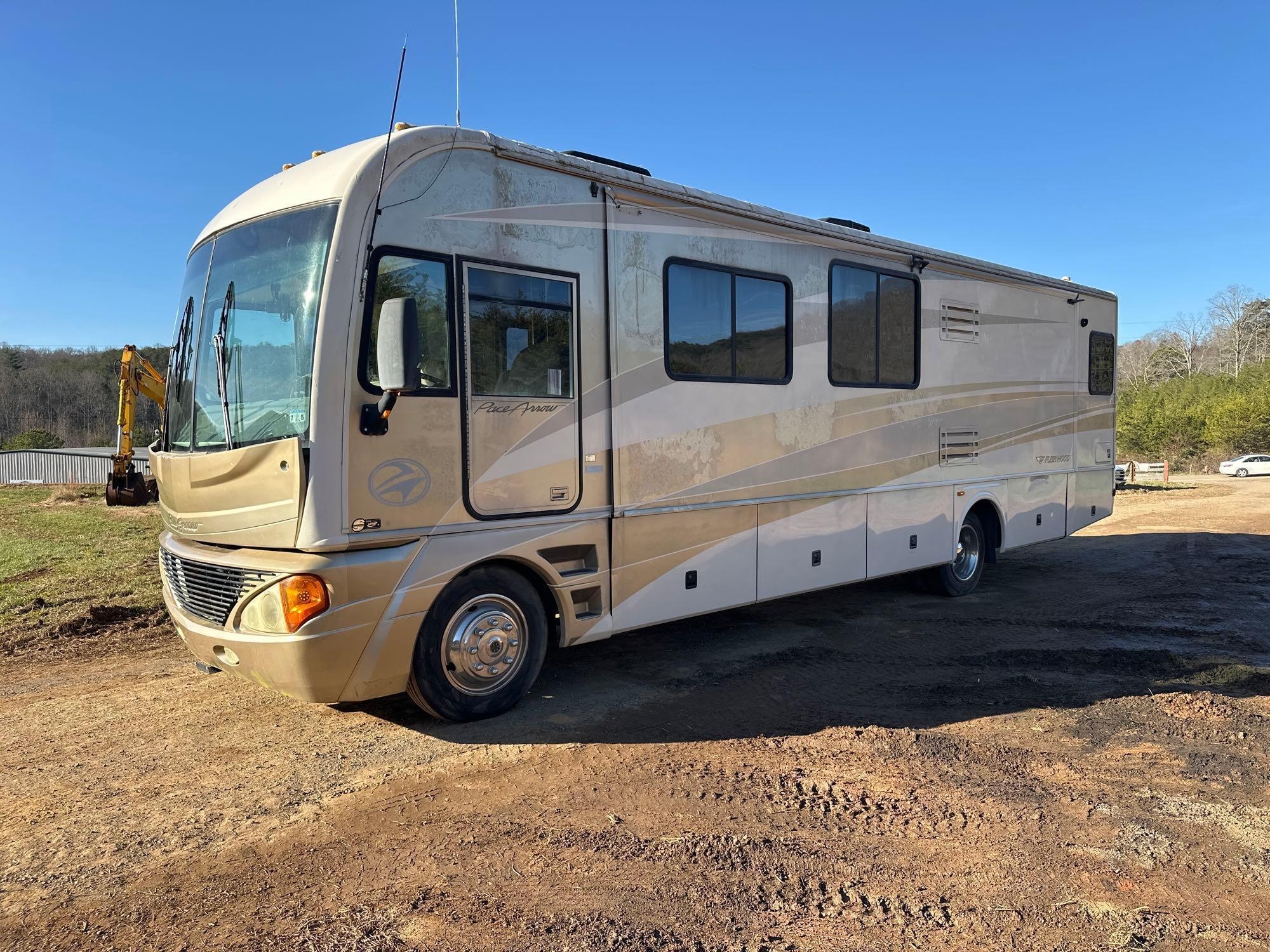 2005 Fleetwood Model D Camper, VIN # 5B4MPA7GX53402612 (A57453)