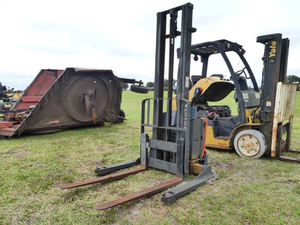 Toyota Electric Walk Behind Pallet Jack (A57149)