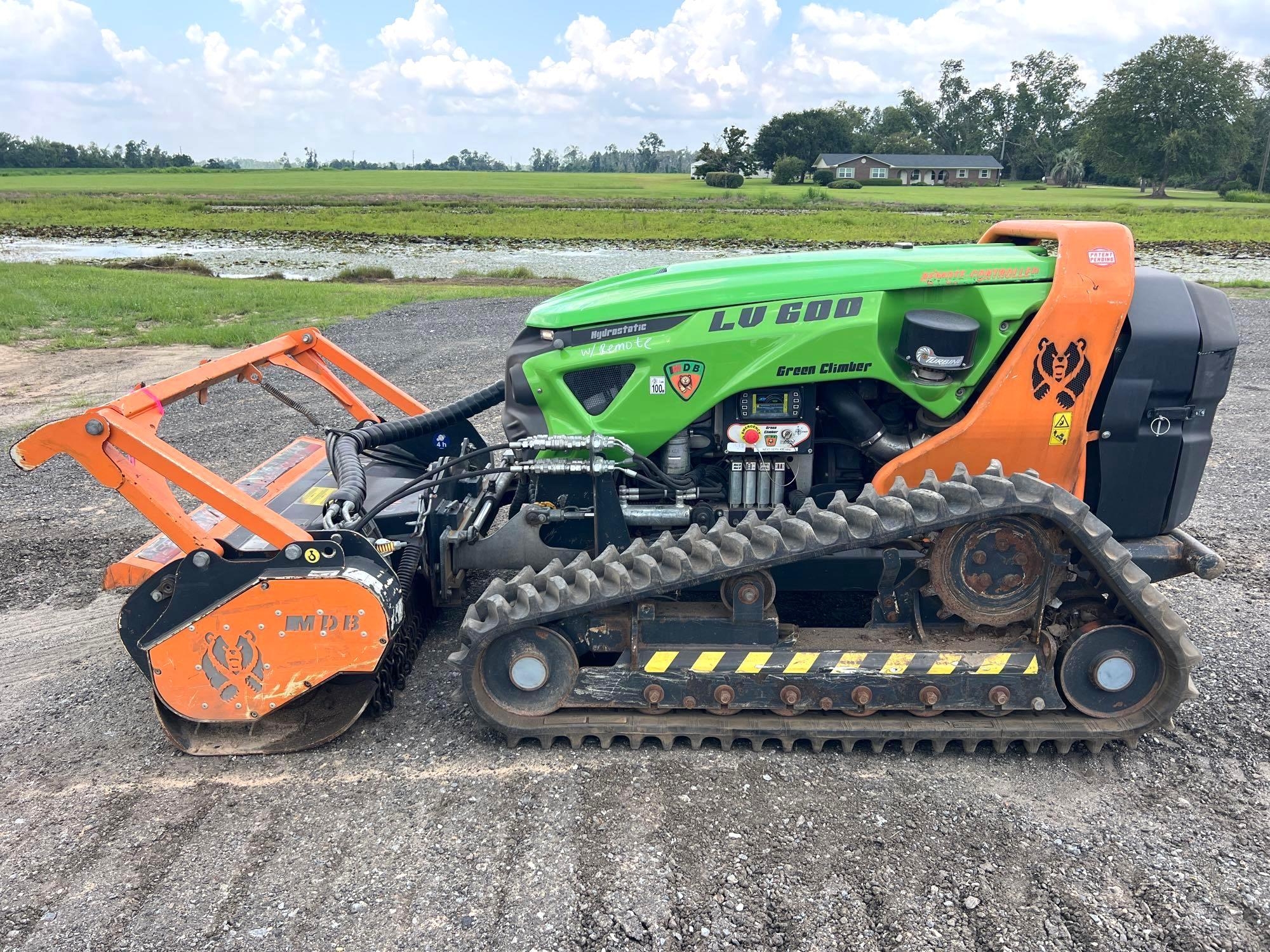 2018 MDB LV600 GREEN CLIMBER SLOPE MOWER (A51406)