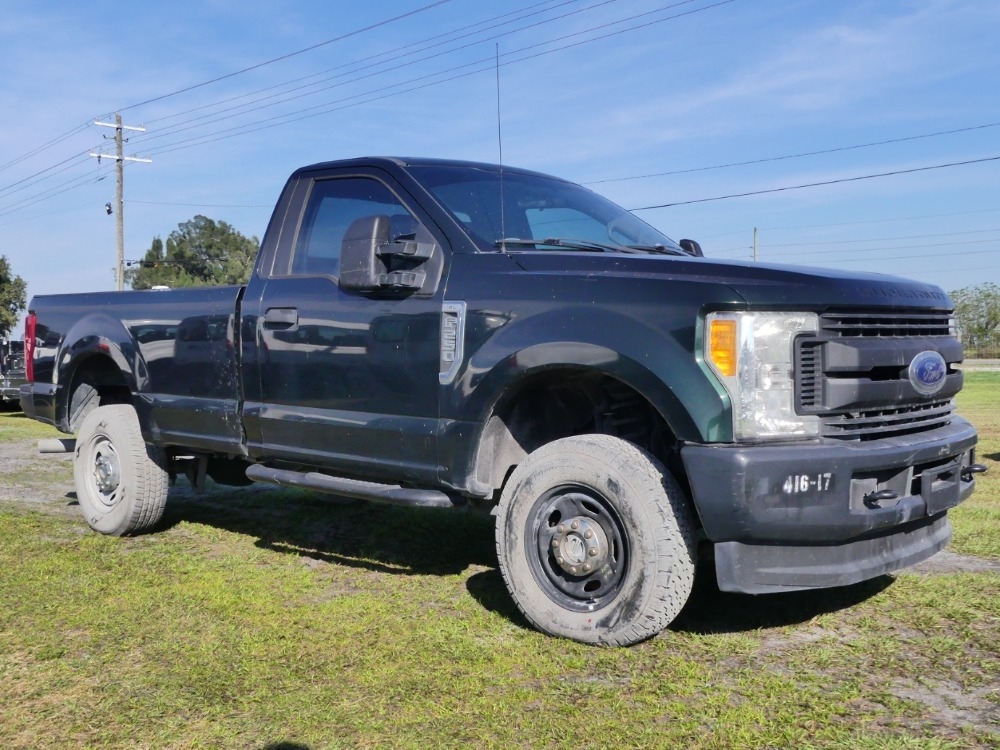 2017 Ford F-250XL (A57148)