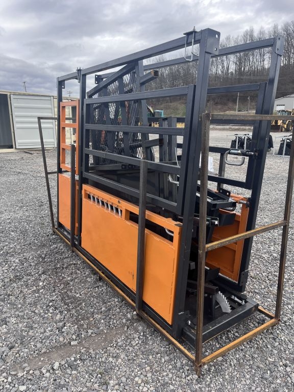 New 10' Cattle Working Chute (A62679)