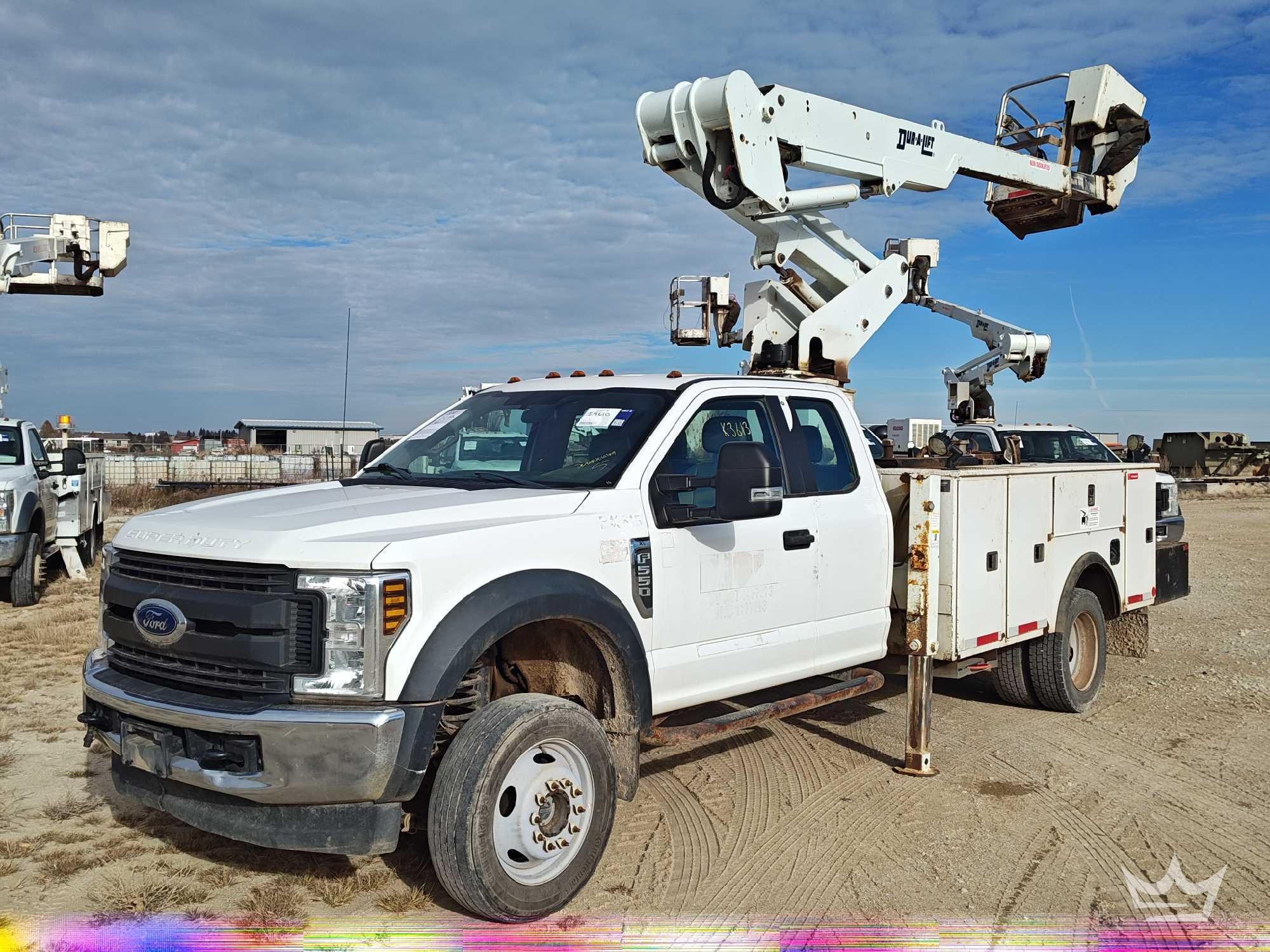 2018 Ford F-550 4x4 DurALift DTAXS39 39ft. Bucket Truck (A55973)