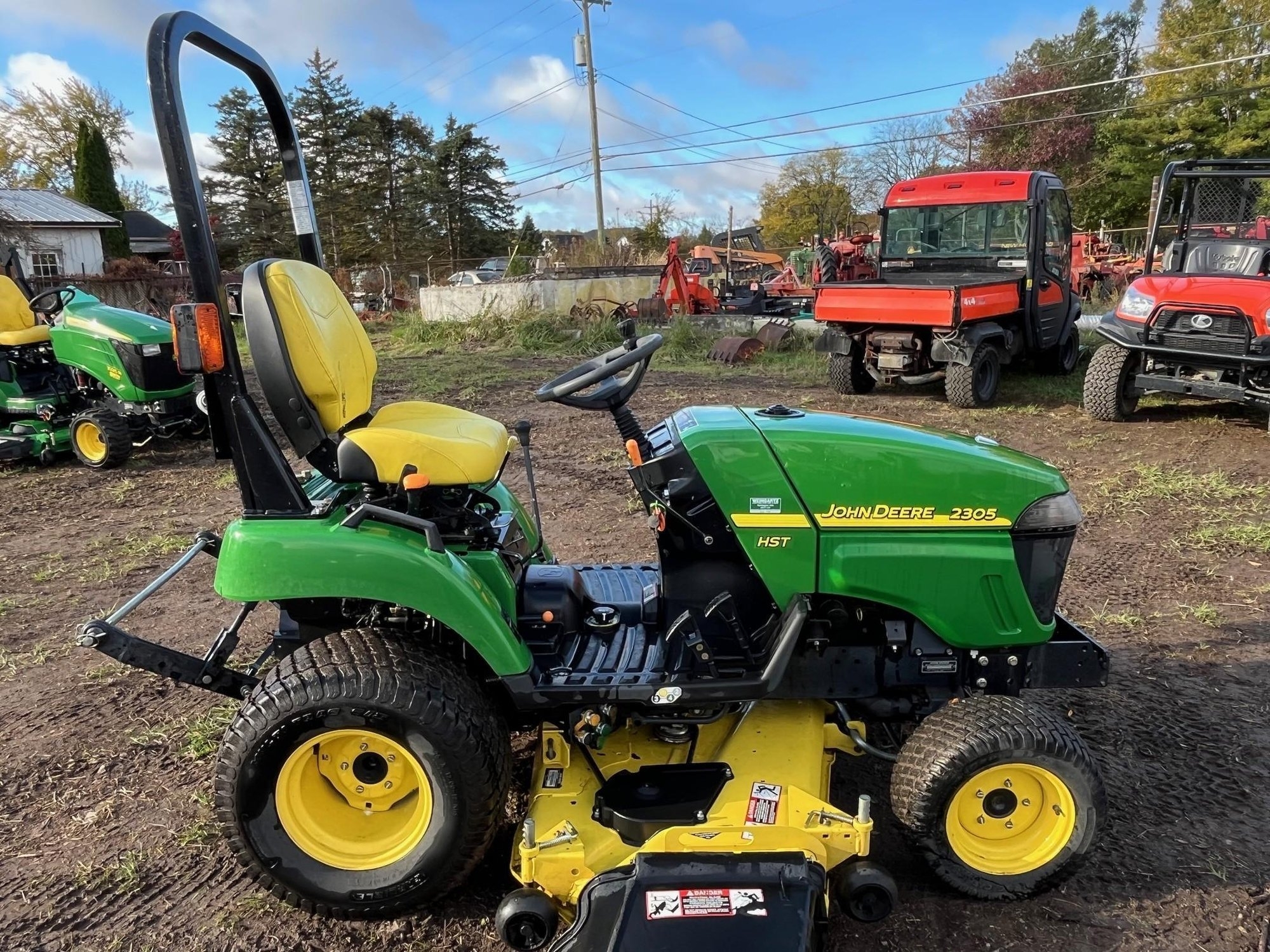 2017 John Deere 2305 Tractor - 575 Hours (A55314)