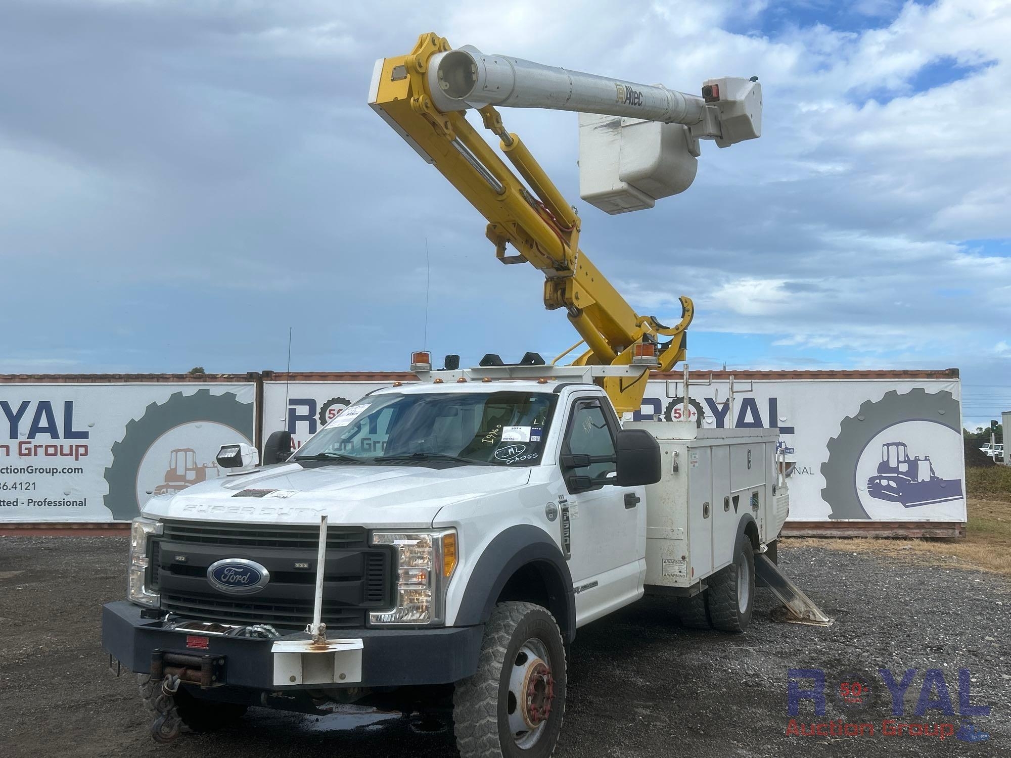 2017 Ford F-550 4x4 Altec L37M Insulated Material Handling Bucket Truck (A55788)