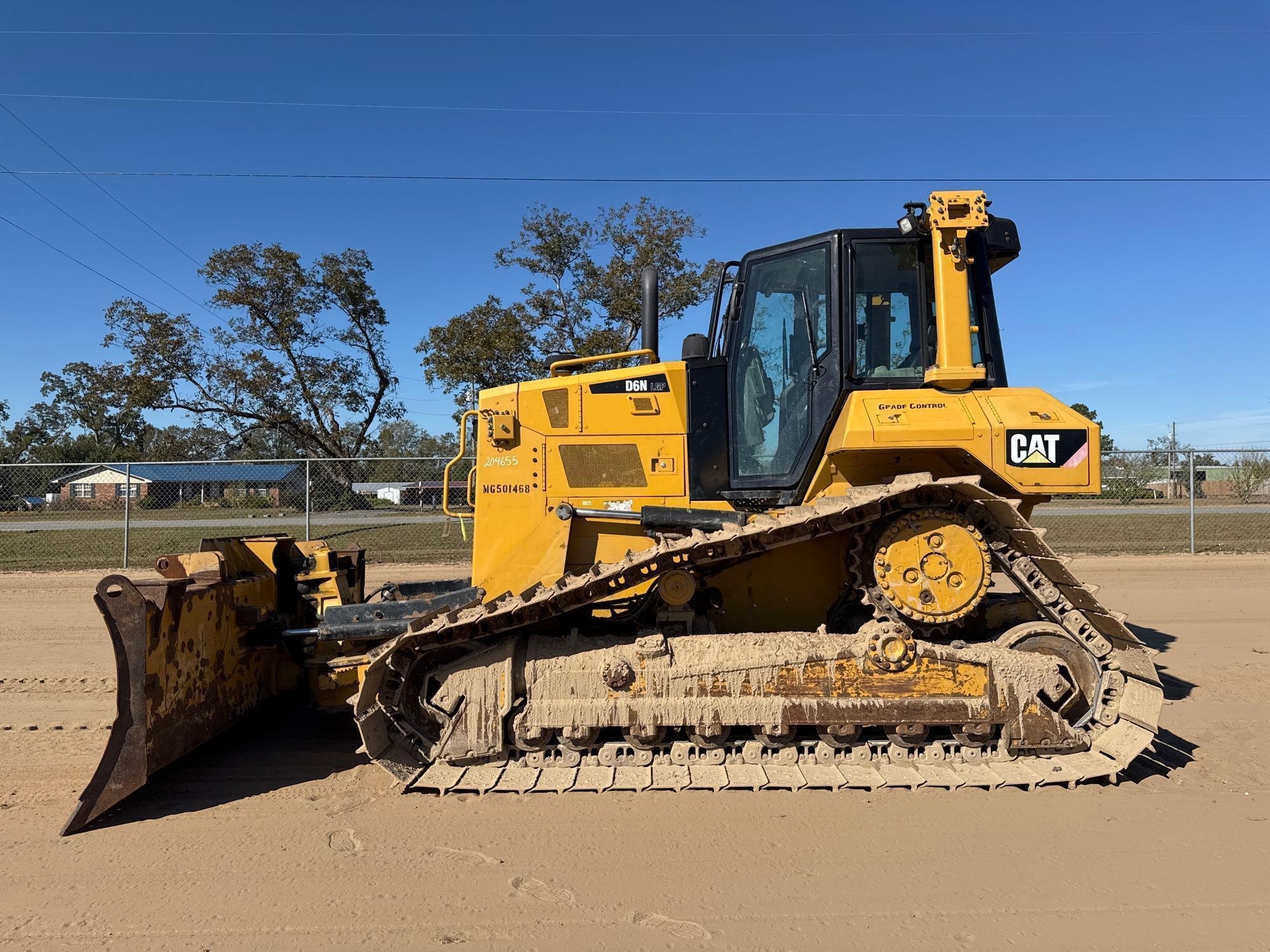 2018 CATERPILLAR D6N LGP HIGH TRACK CRAWLER DOZER (A52707)