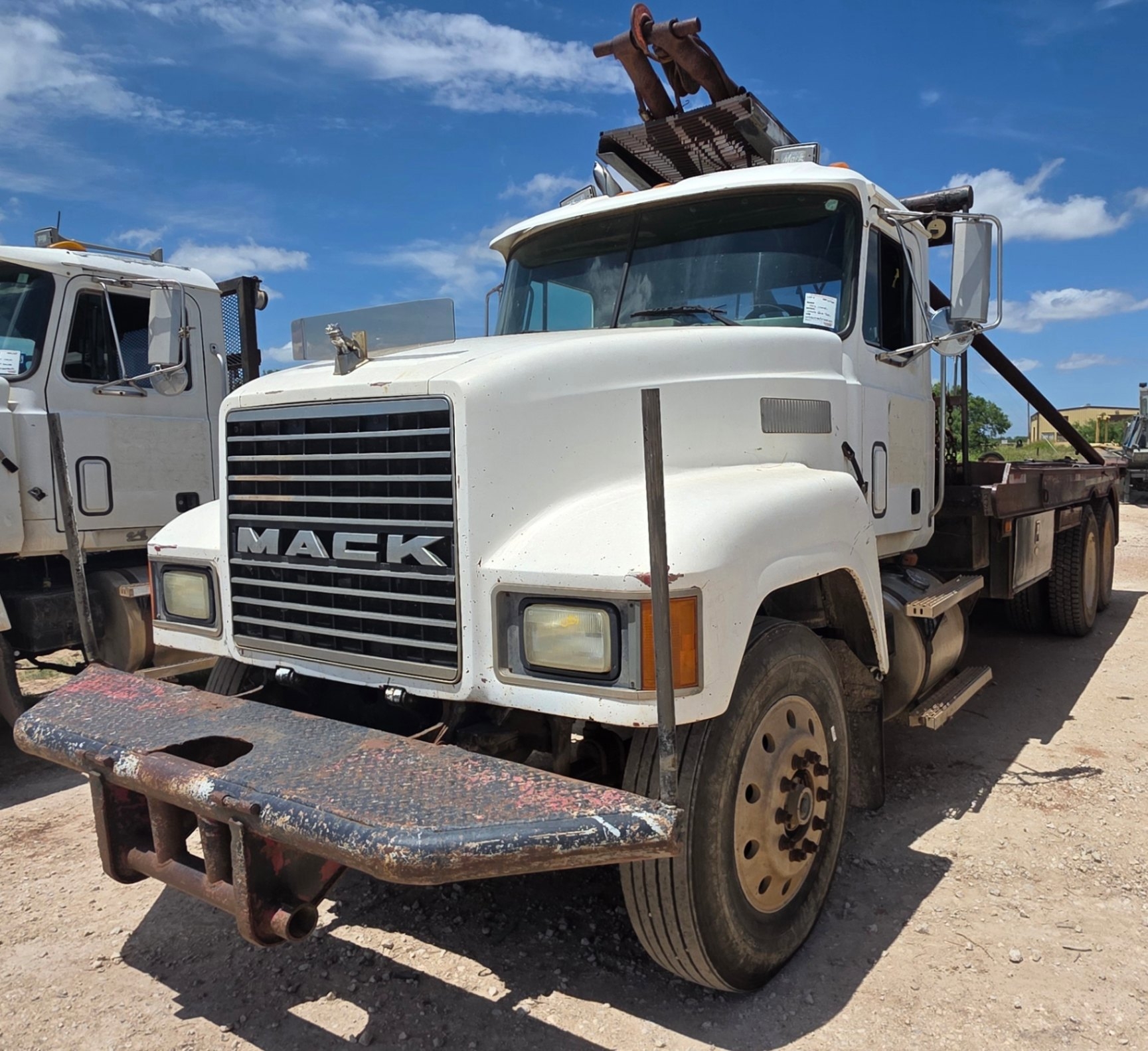 1993 MACK CH613 POLE TRUCK (A53843)