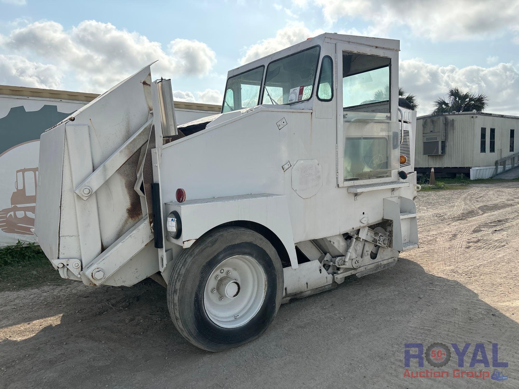 1996 Elgin Pelican Series S Street Sweeper (A50322)