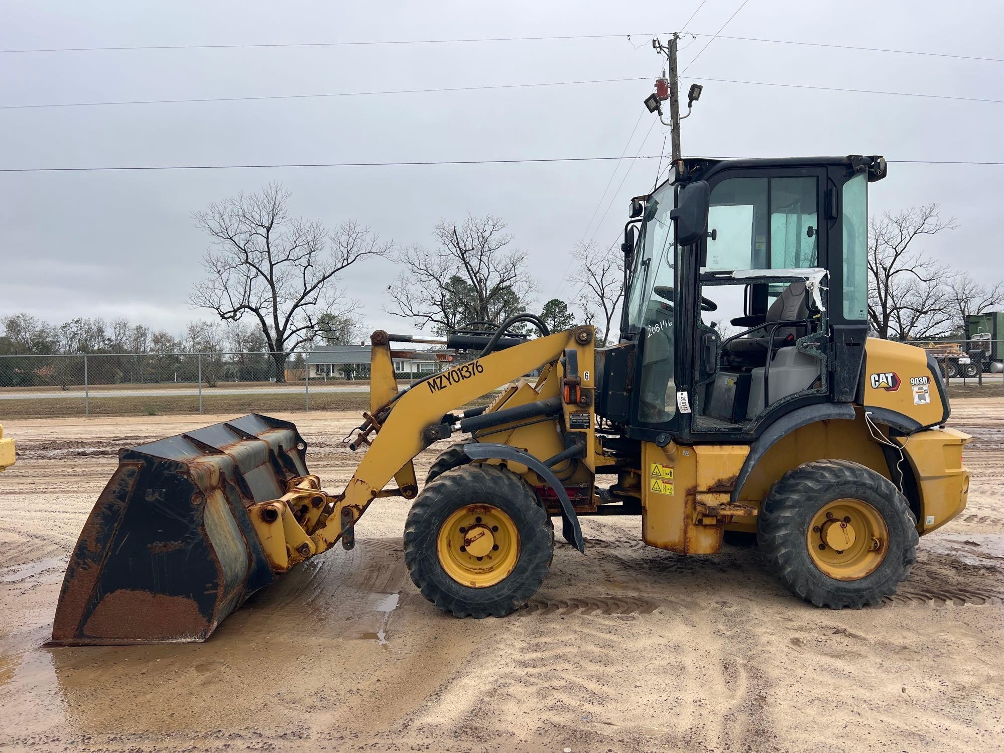 2022 CATERPILLAR 903D WHEEL LOADER (A52709)
