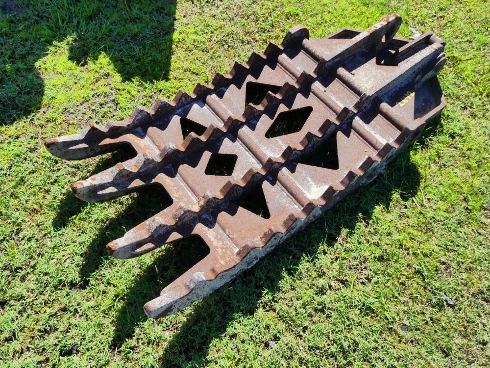 Excavator Claw (A53316)