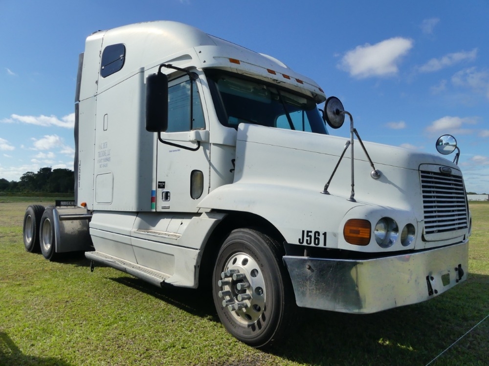 2002 Freightliner (A57148)