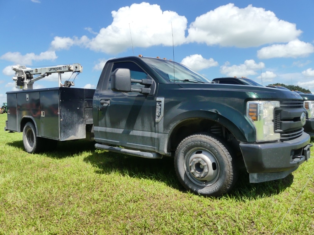 2019 Ford F-350 XL (A50120)