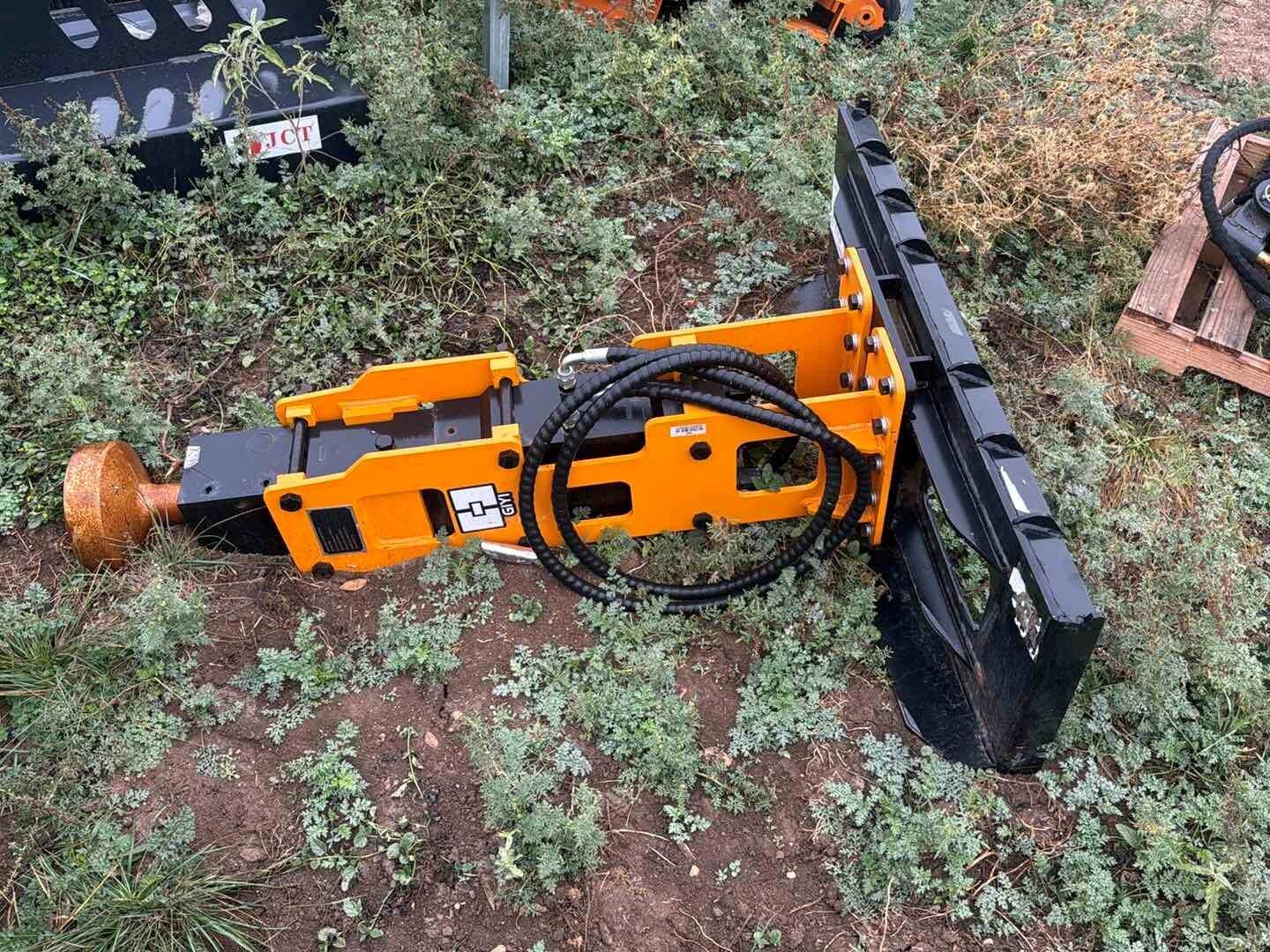 SKID STEER ATTACHMENT HAMMER (A58214)