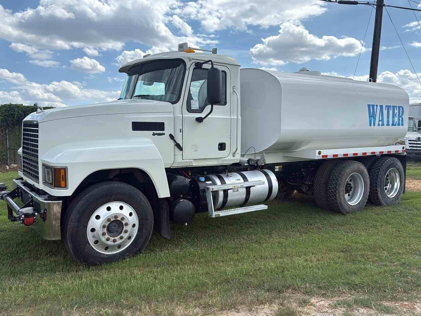 2019 MACK PINNACLE (A53843)