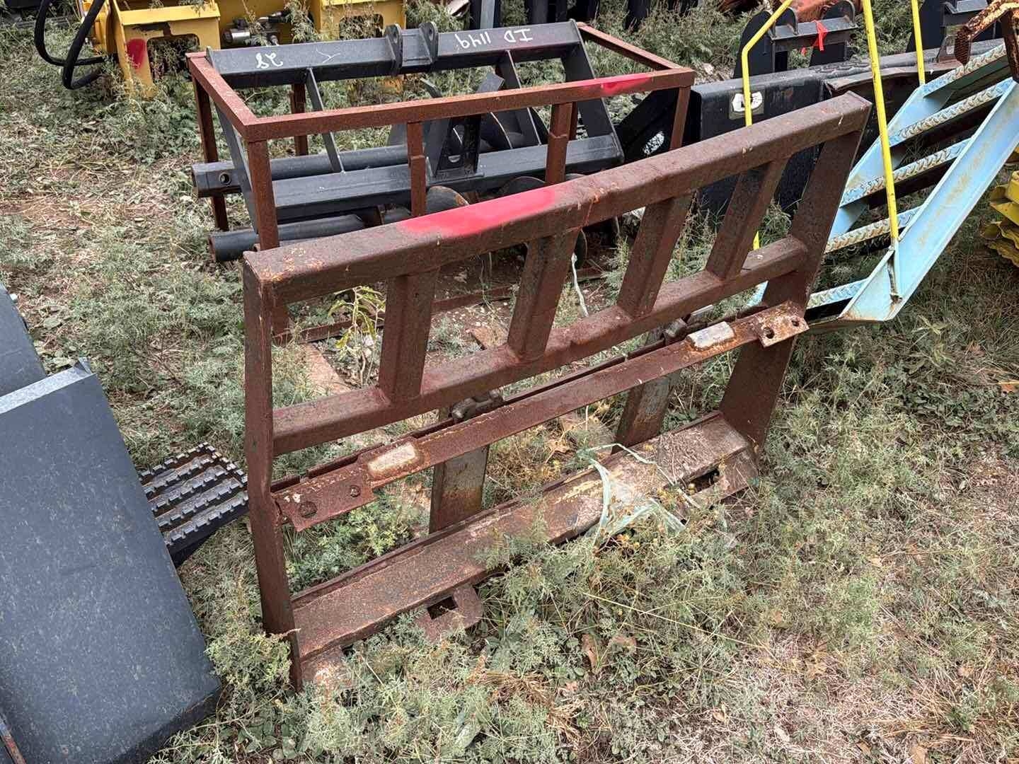 PALLET FORKS (A58216)