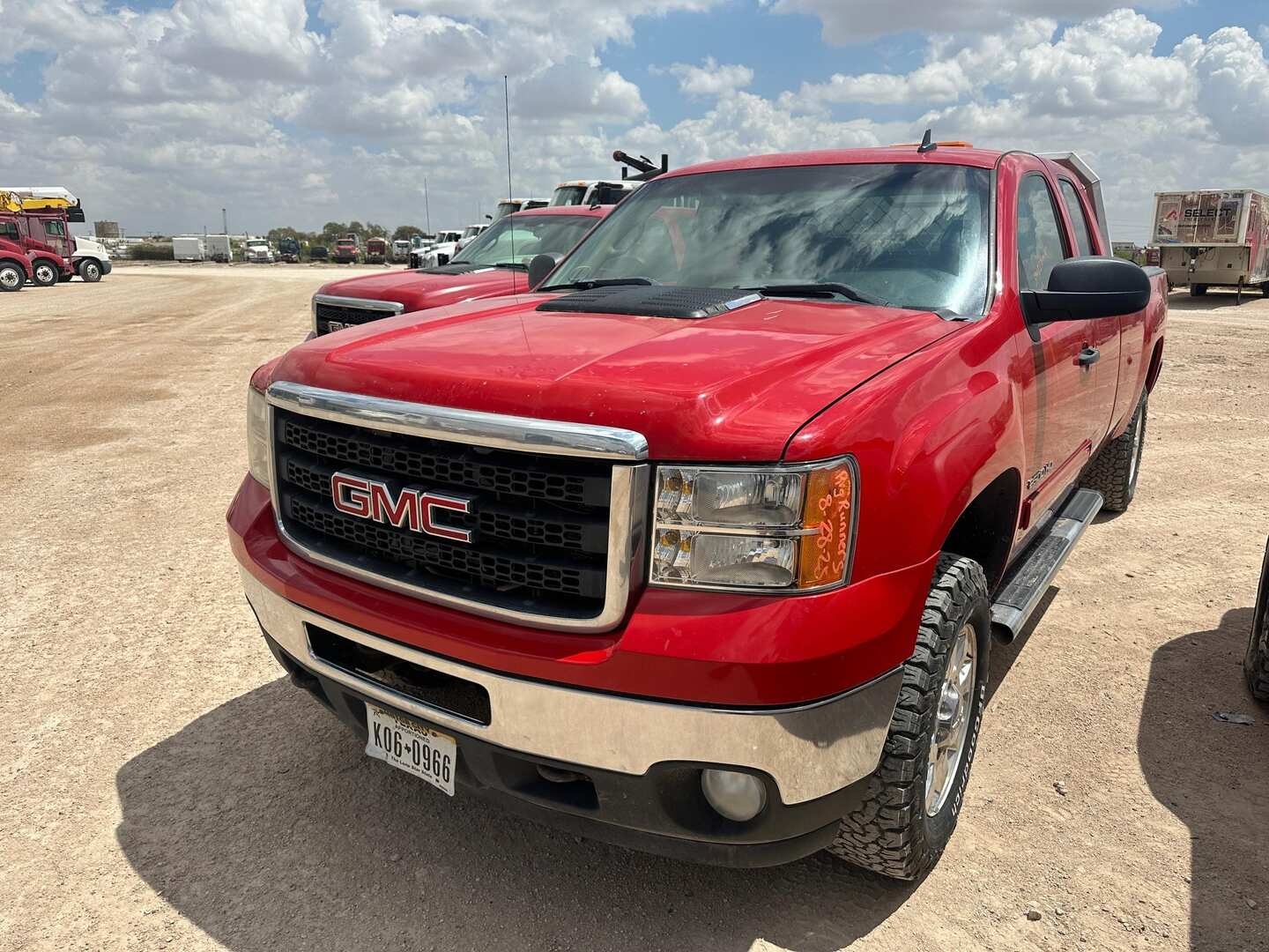 2011 GMC SIERRA 2500HD (A52472)