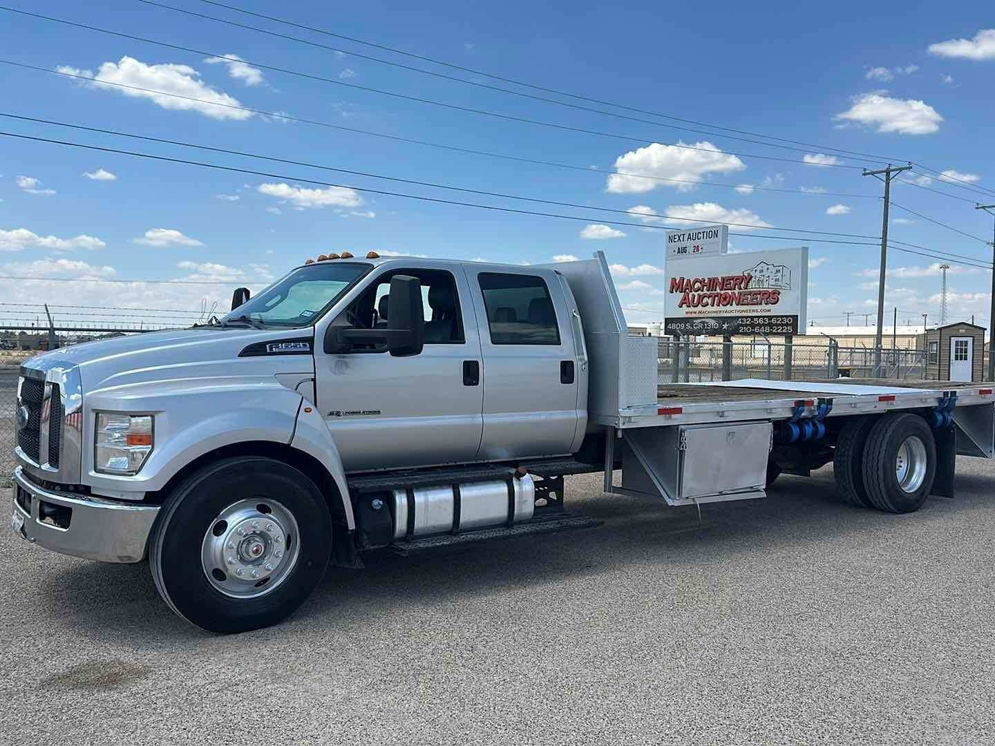 2017 FORD F-650 FLATBED DUALLY (A52472)