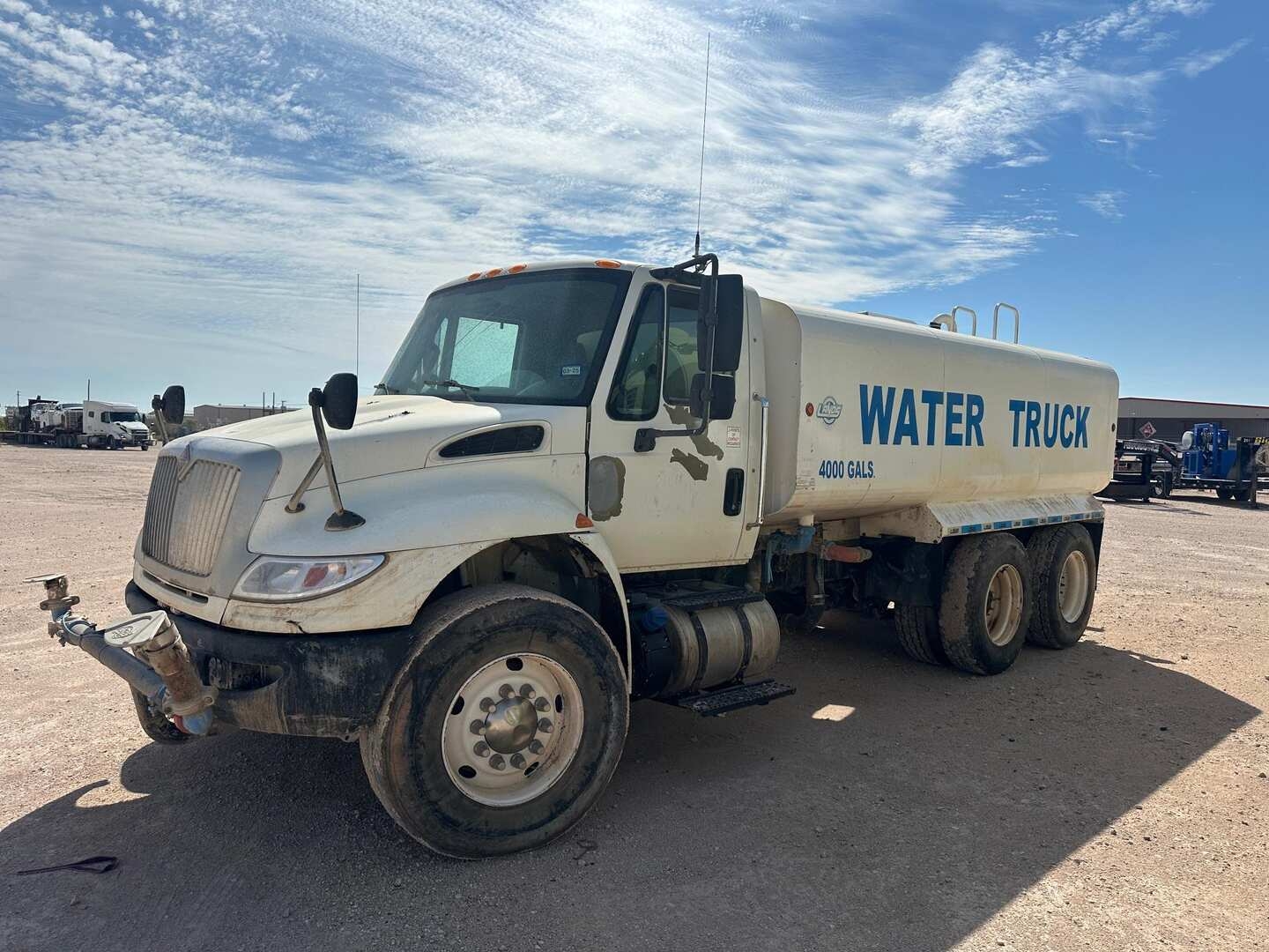 2015 INTERNATIONAL DURASTAR 4400 WATER TRUCK (A53843)
