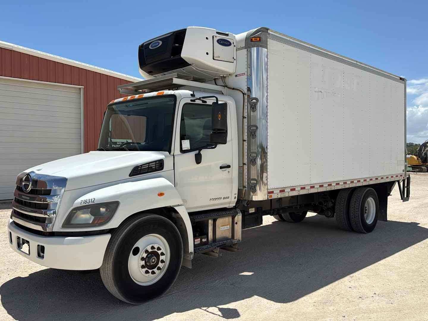 2018 HINO CONVENTIONAL TYPE TRUCK (A55745)