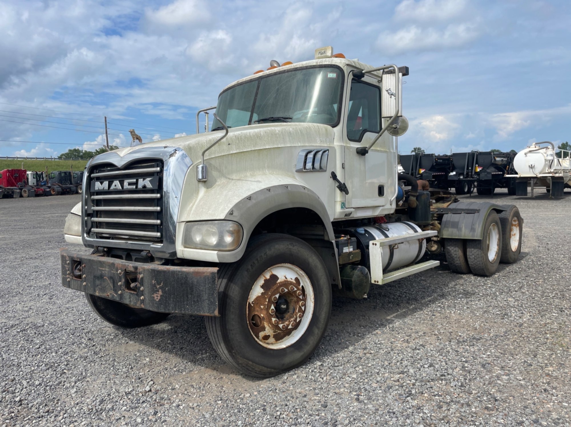 2015 MACK GU713 (A50854)