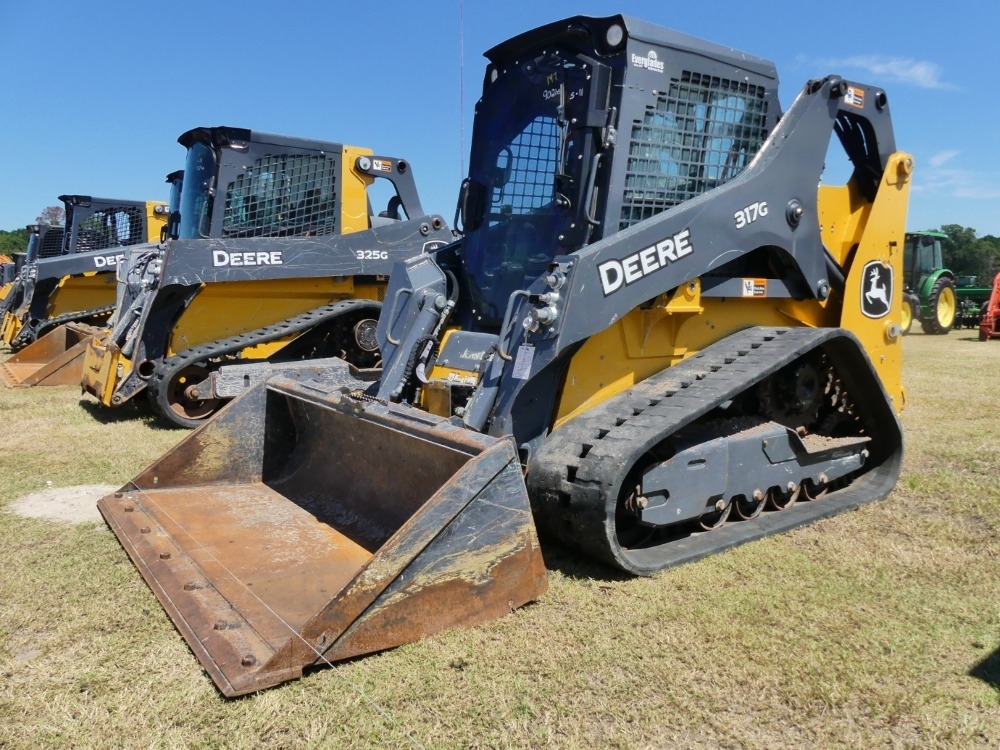 2024 Deere 317G (A50123)