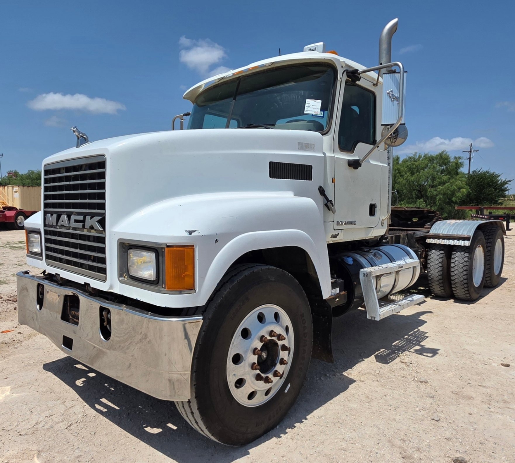 2013 MACK CHU613 DAYCAB (A55745)