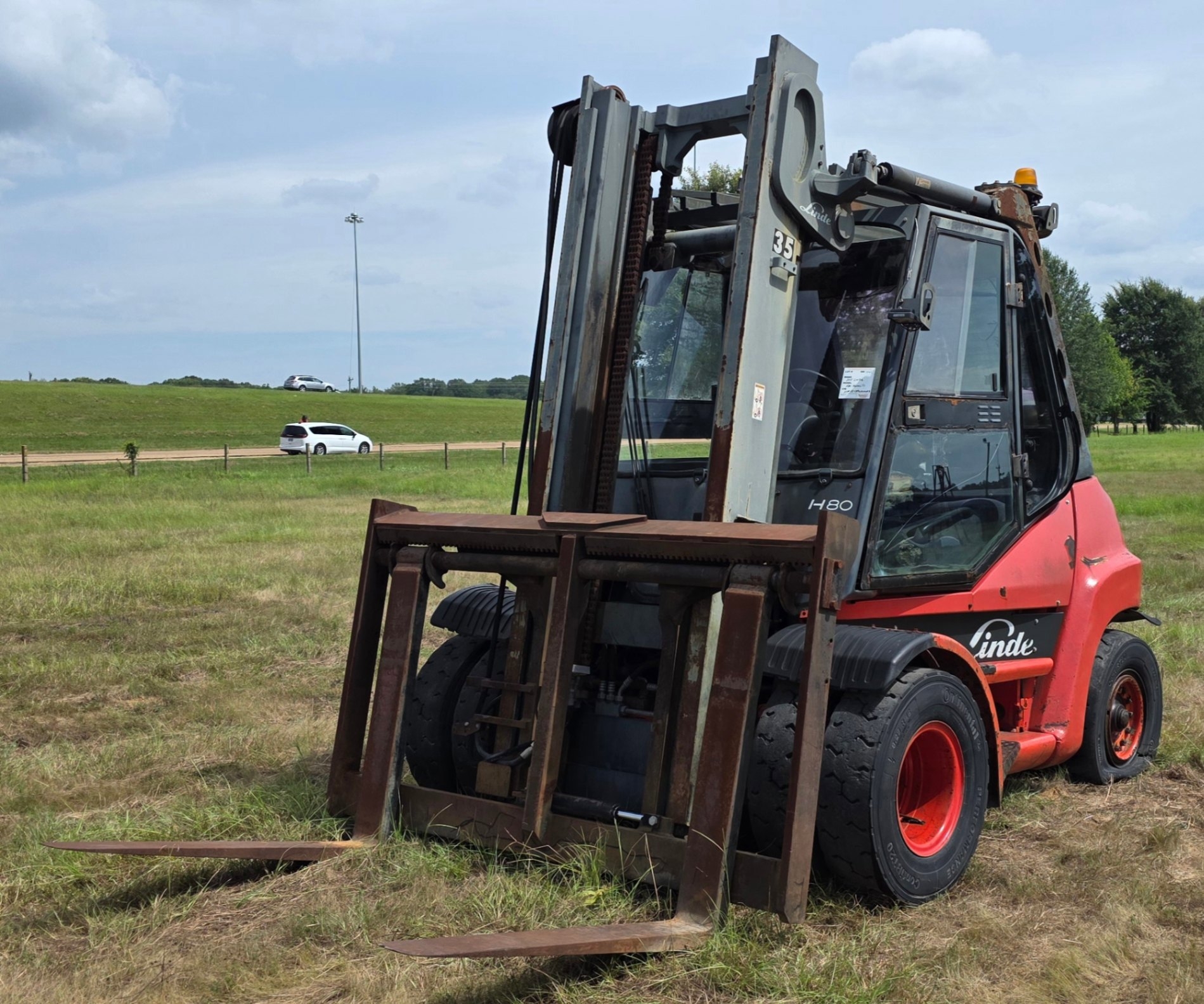 2012 LINDE H80 FORKLIFT (INOPERABLE) (A50854)