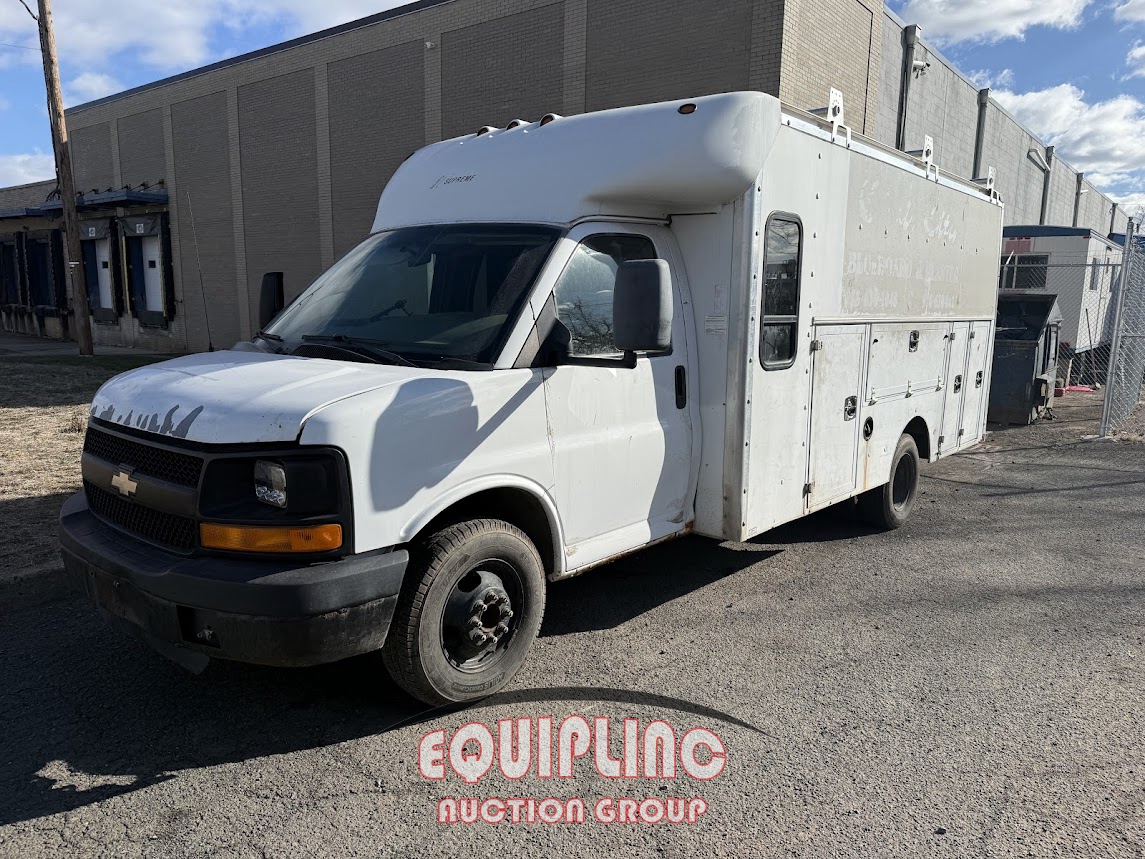 2006 CHEVROLET EXPRESS SERVICE VAN (A58017)
